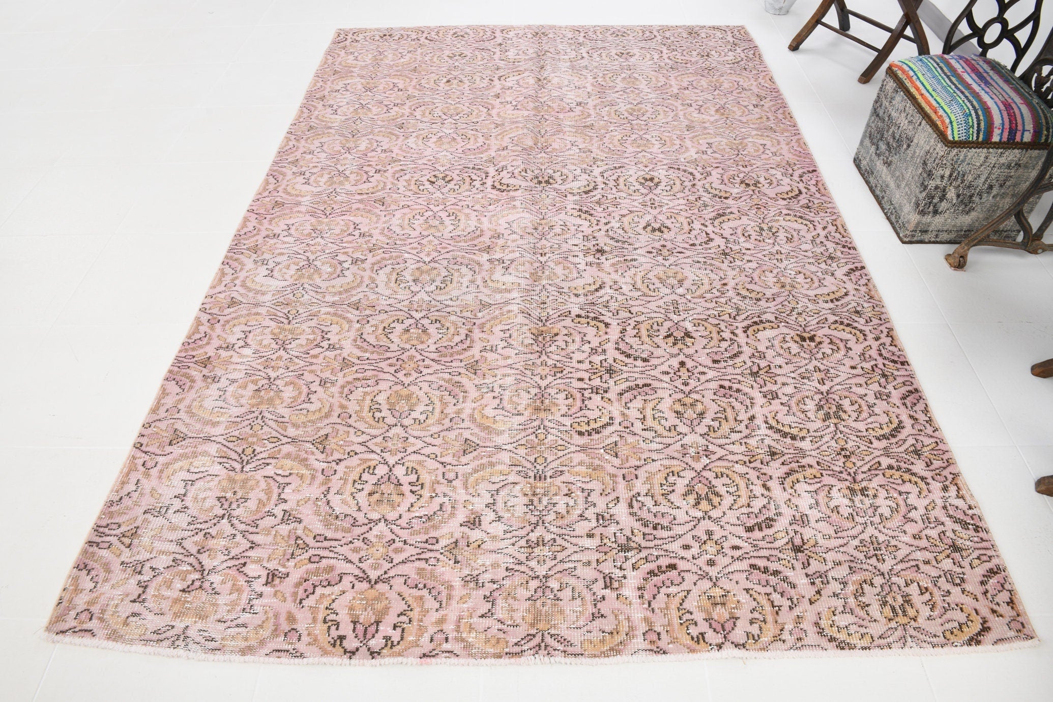 Turkish Vintage Rug  6'2" x 9'2" ft
