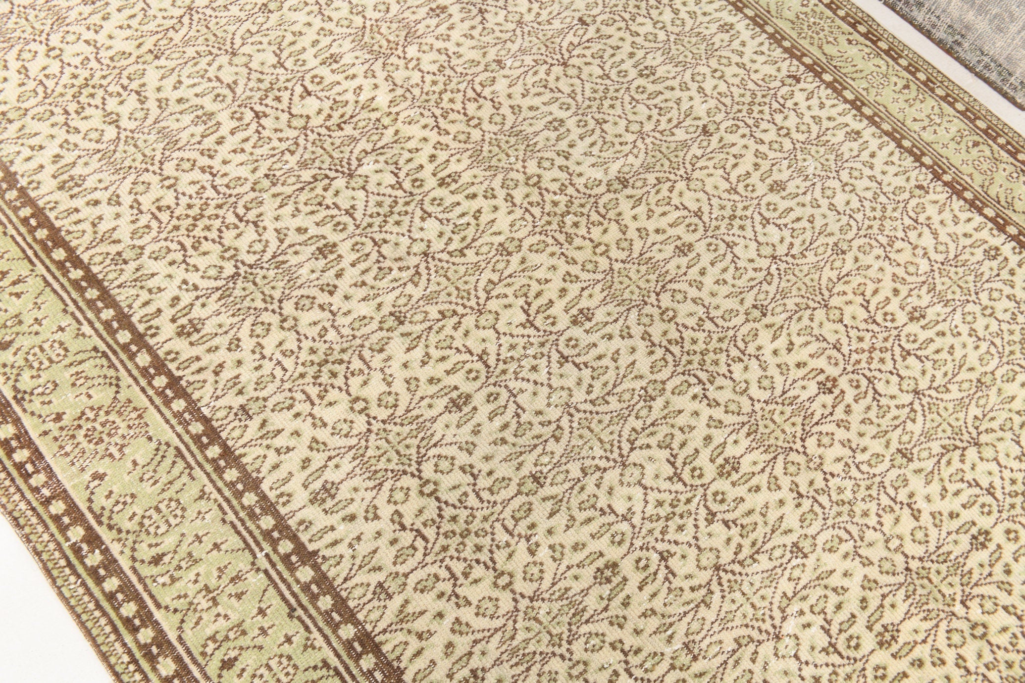 Turkish Vintage Rug 6’2’’ x 9’6’’ ft