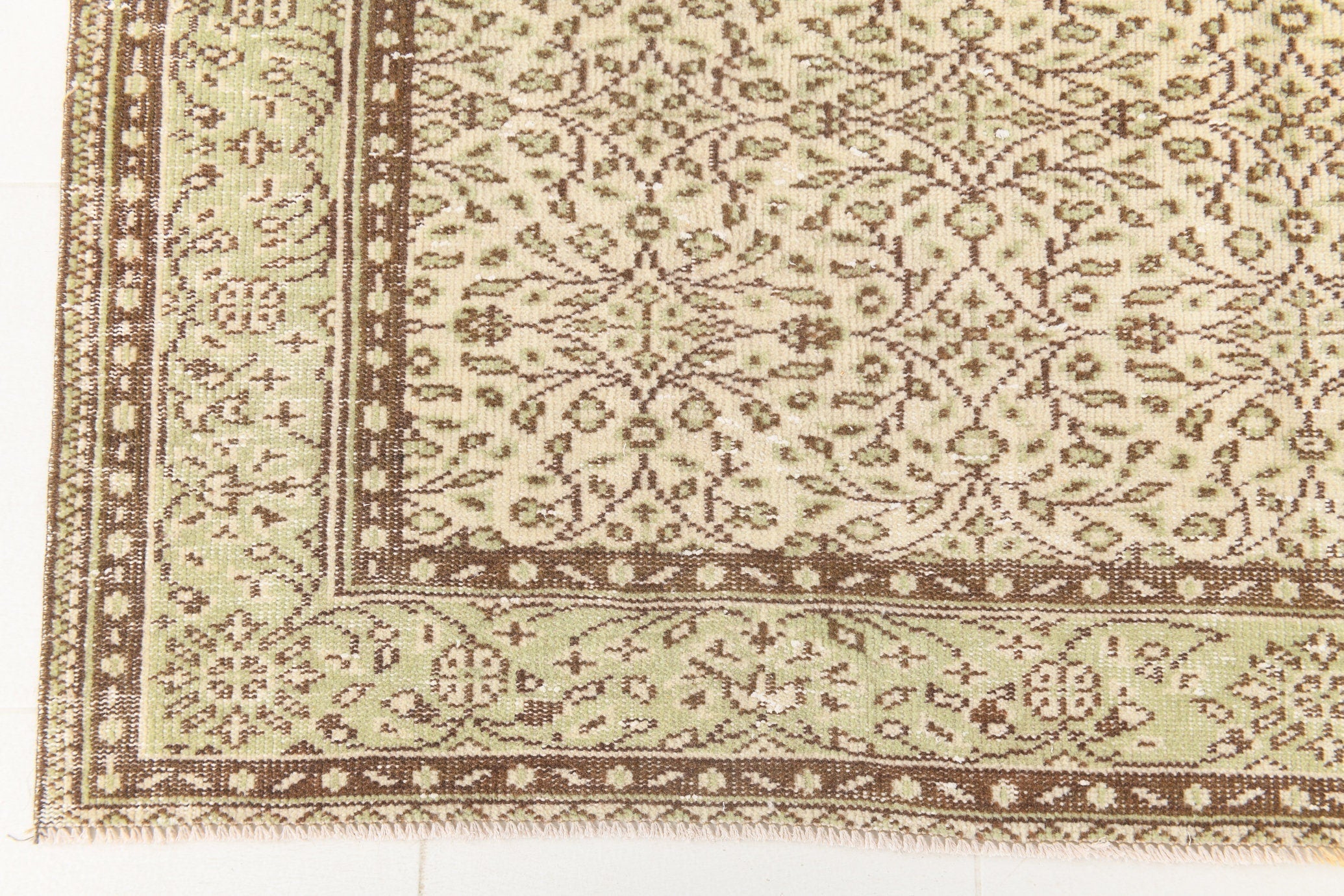 Turkish Vintage Rug 6’2’’ x 9’6’’ ft