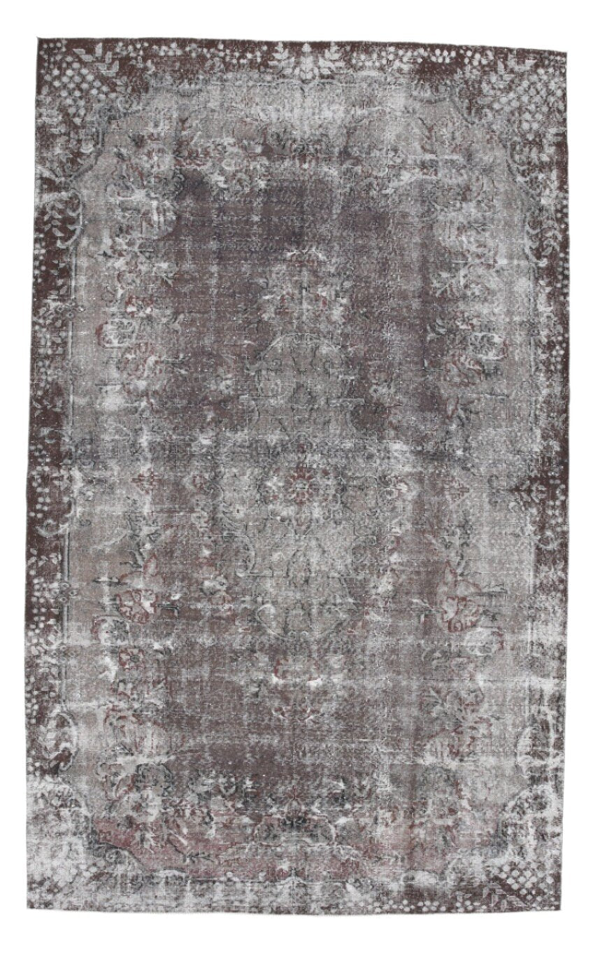 Turkish Vintage Rug  6'4" x 10'2" ft