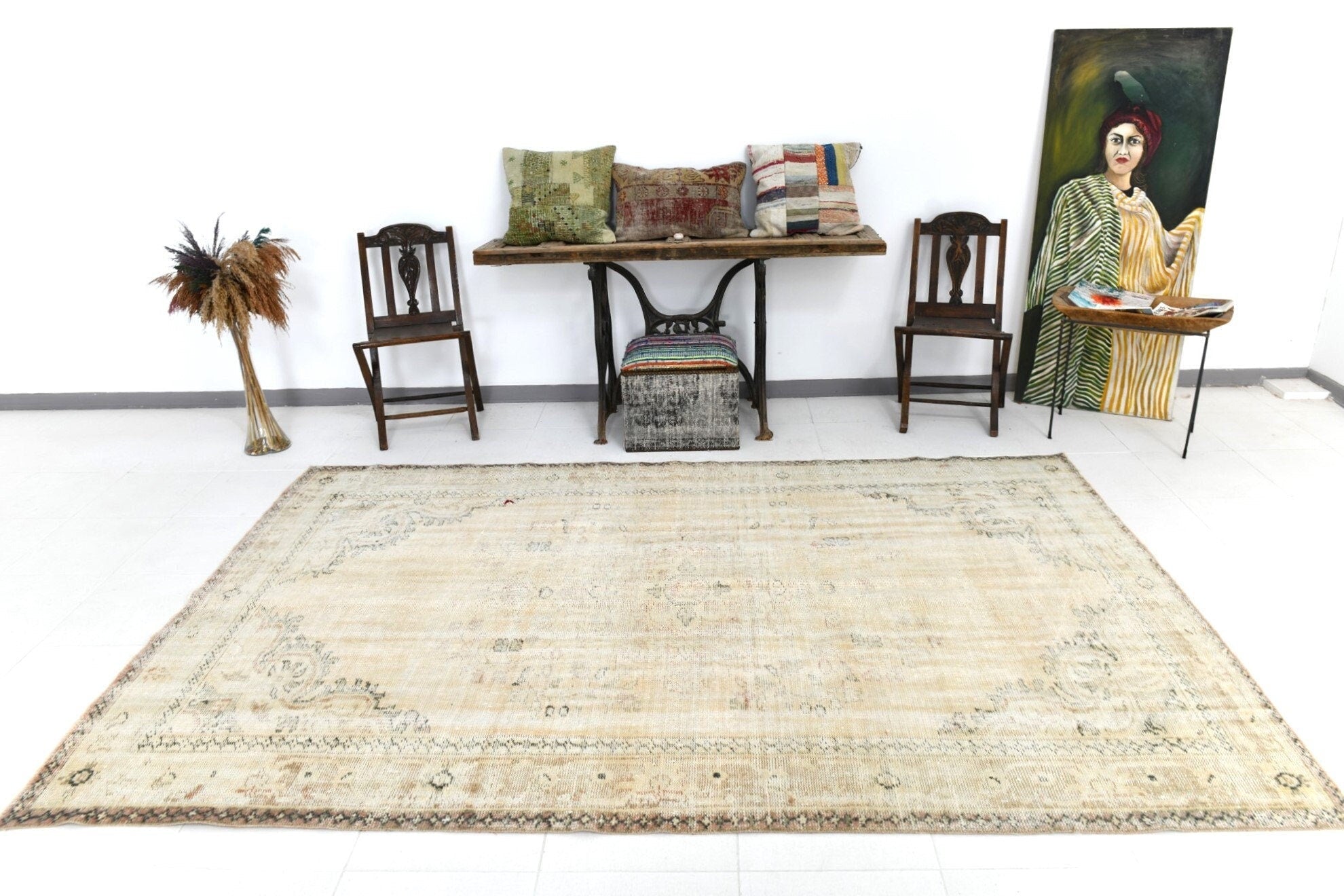 Turkish Vintage Rug  6'4" x 9'10" ft
