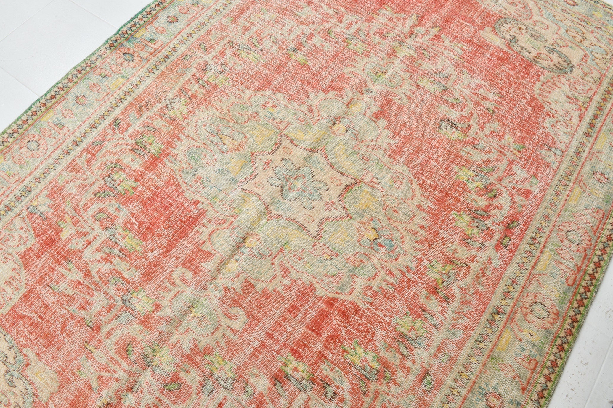 Turkish Vintage Rug  6'4" x 9'7" ft