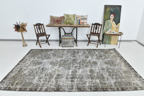 Turkish Vintage Rug  6'5" x 10'1" ft