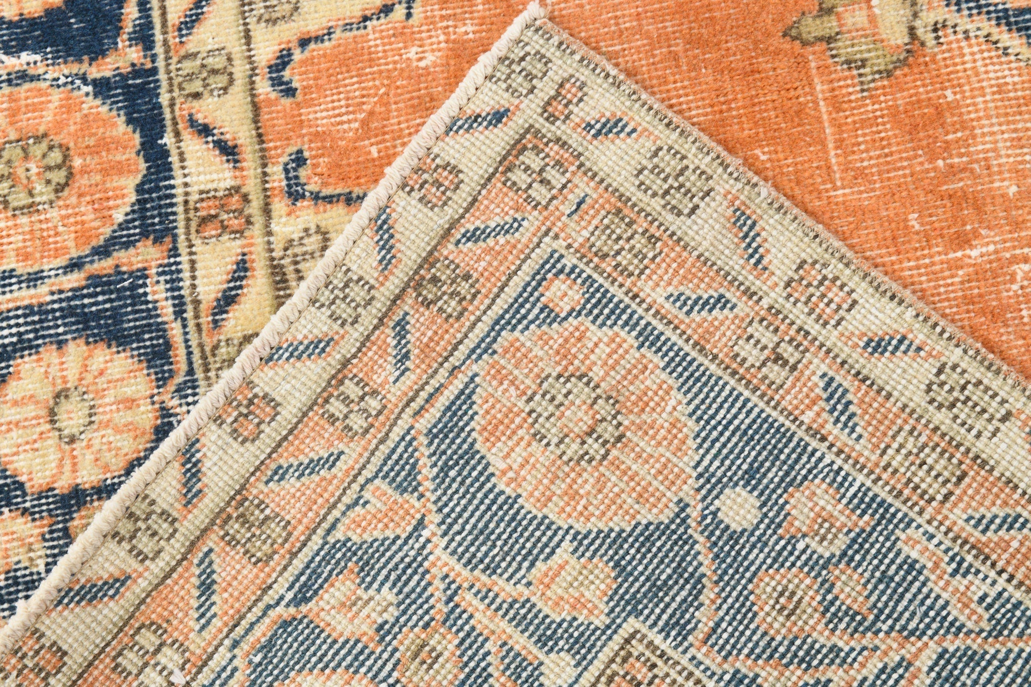 Turkish Vintage Rug  6'5" x 9'11" ft