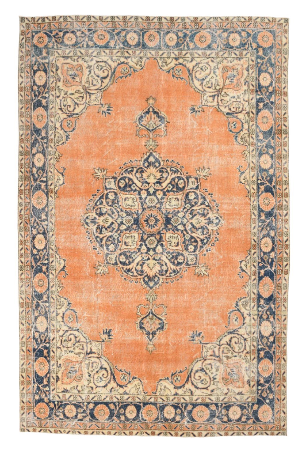 Turkish Vintage Rug  6'5" x 9'11" ft