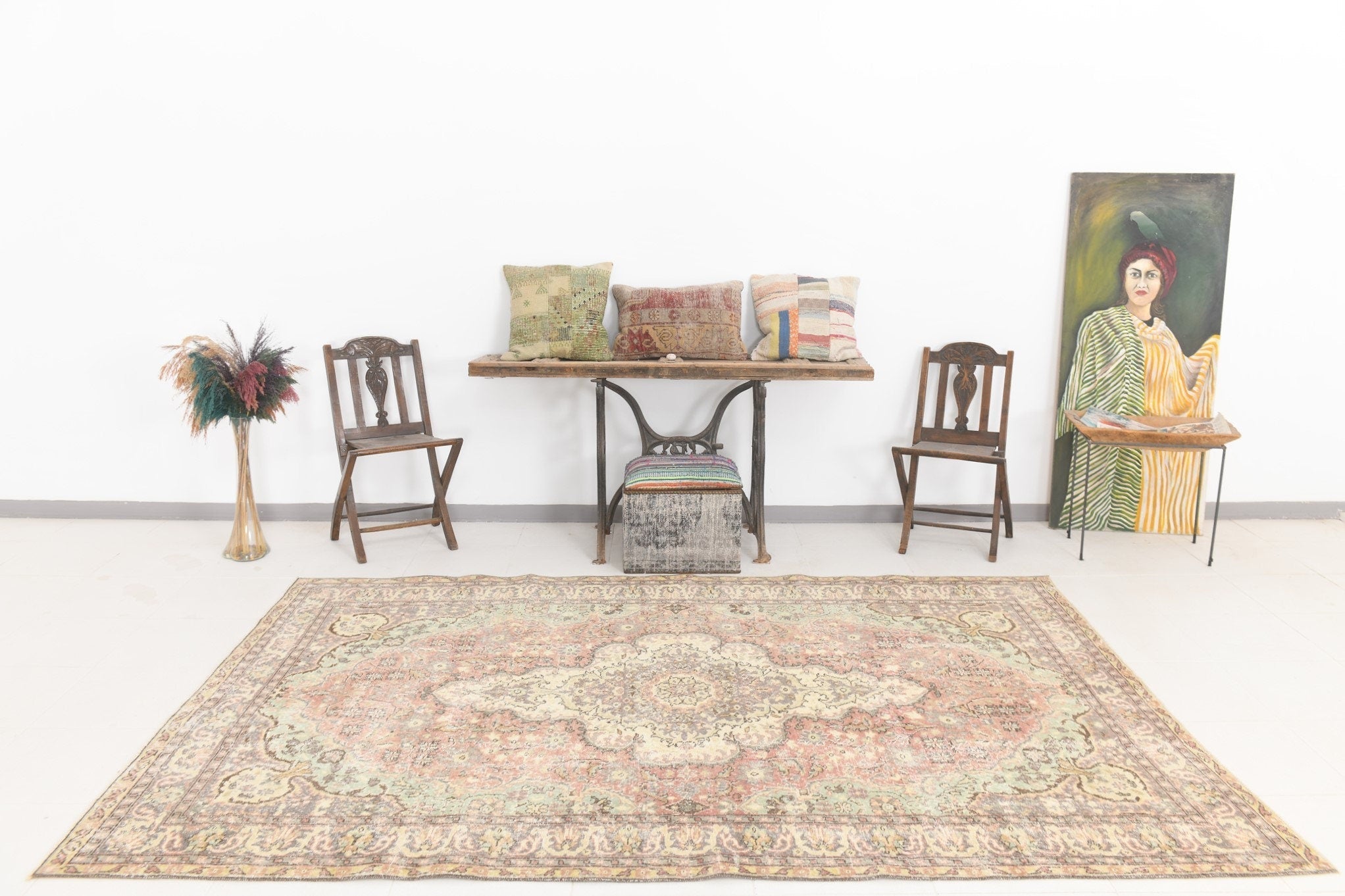 Turkish Vintage Rug  6'6" x 9'7" ft