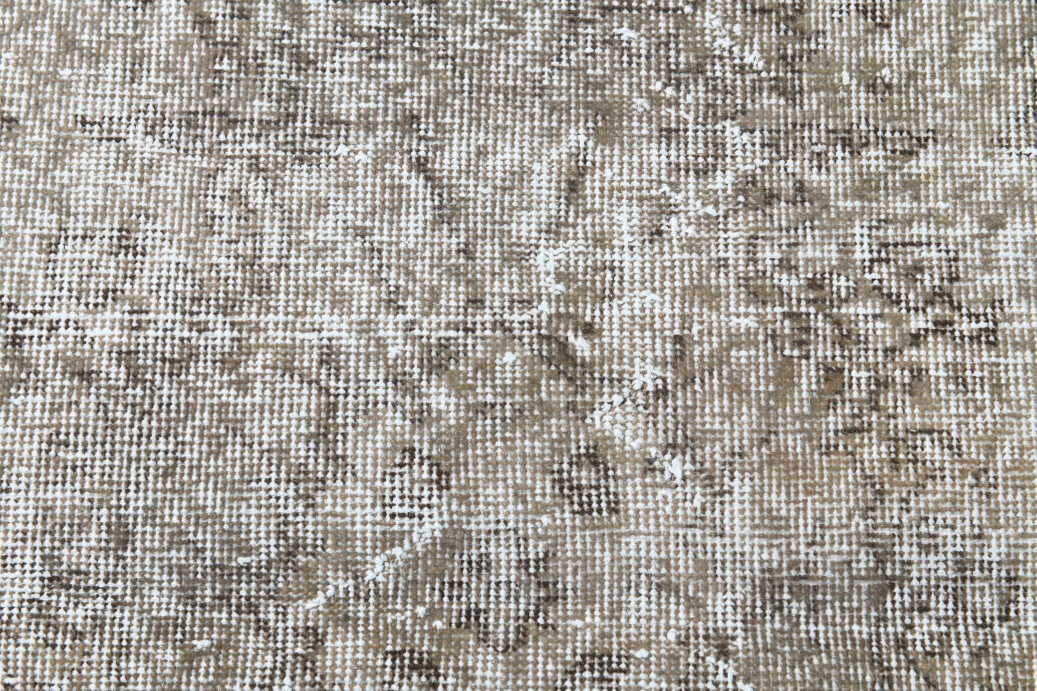 Turkish Vintage Rug 6’7’ x 3’7’