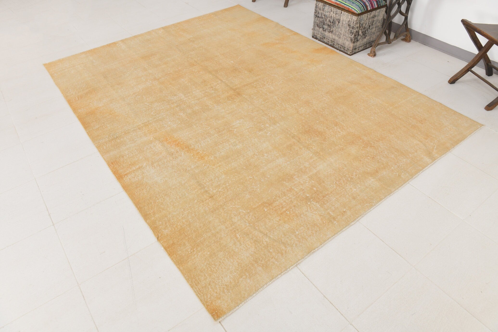 Turkish Vintage Rug  6'9" x 8'11" ft