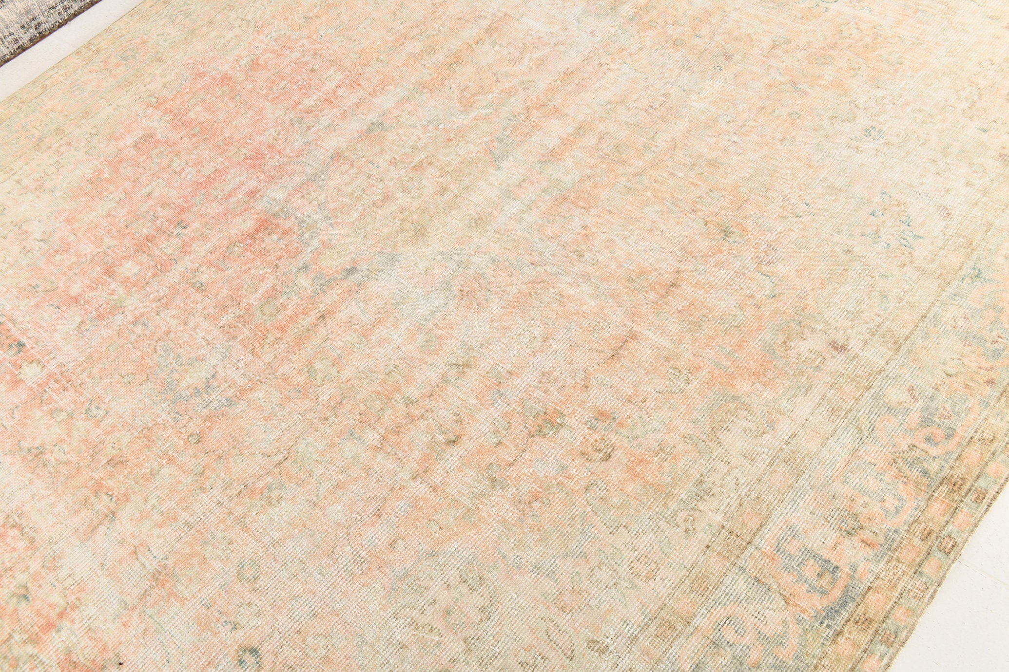 Turkish Vintage Rug  7'0" x 10'5" ft