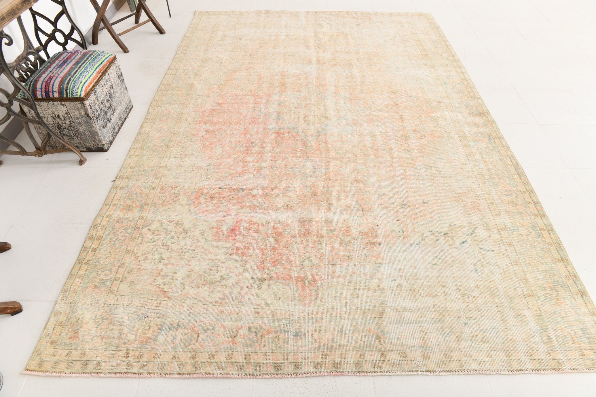 Turkish Vintage Rug  7'0" x 10'5" ft