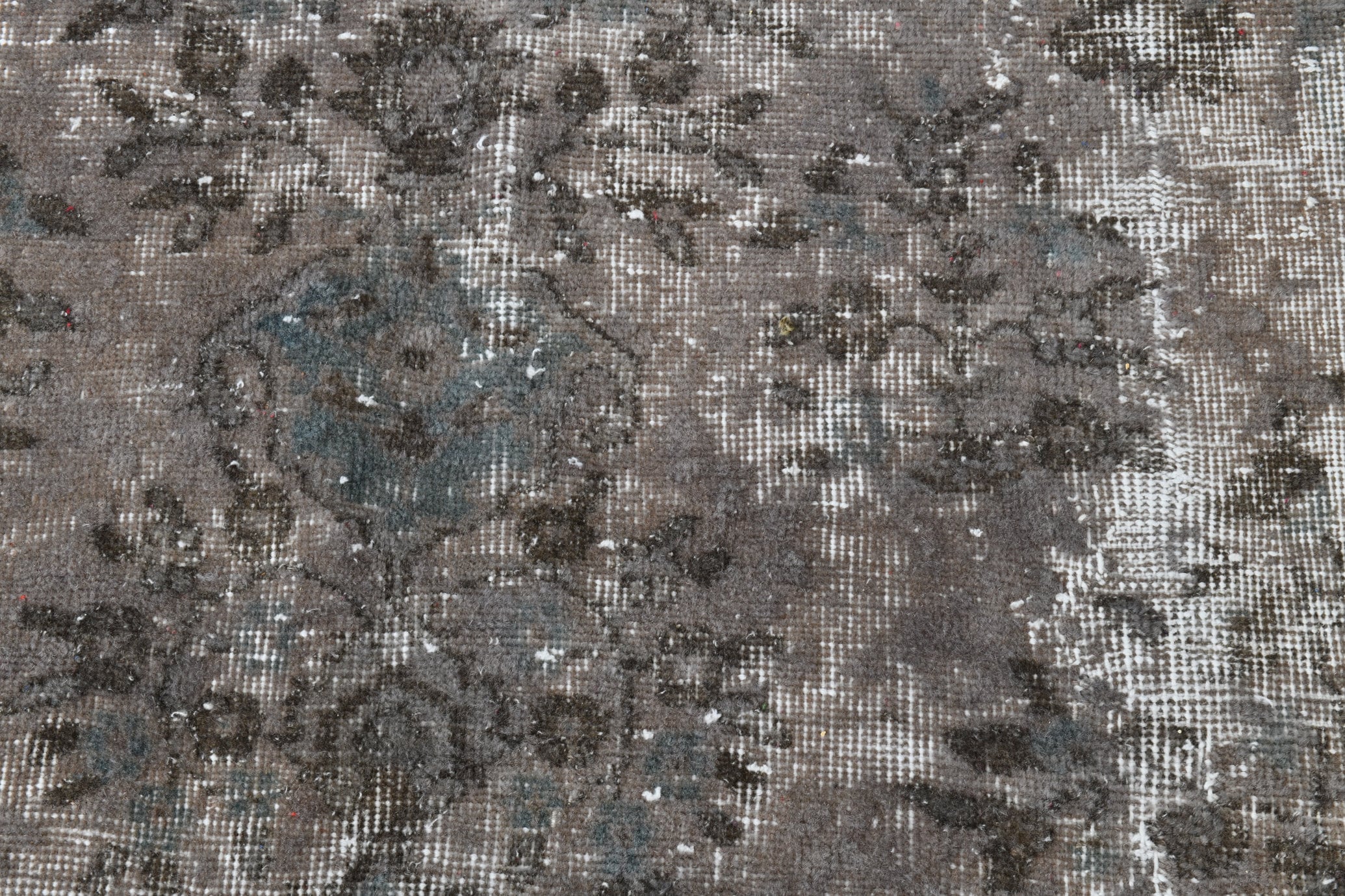 Turkish Vintage Rug  7'1" x 10'8" ft