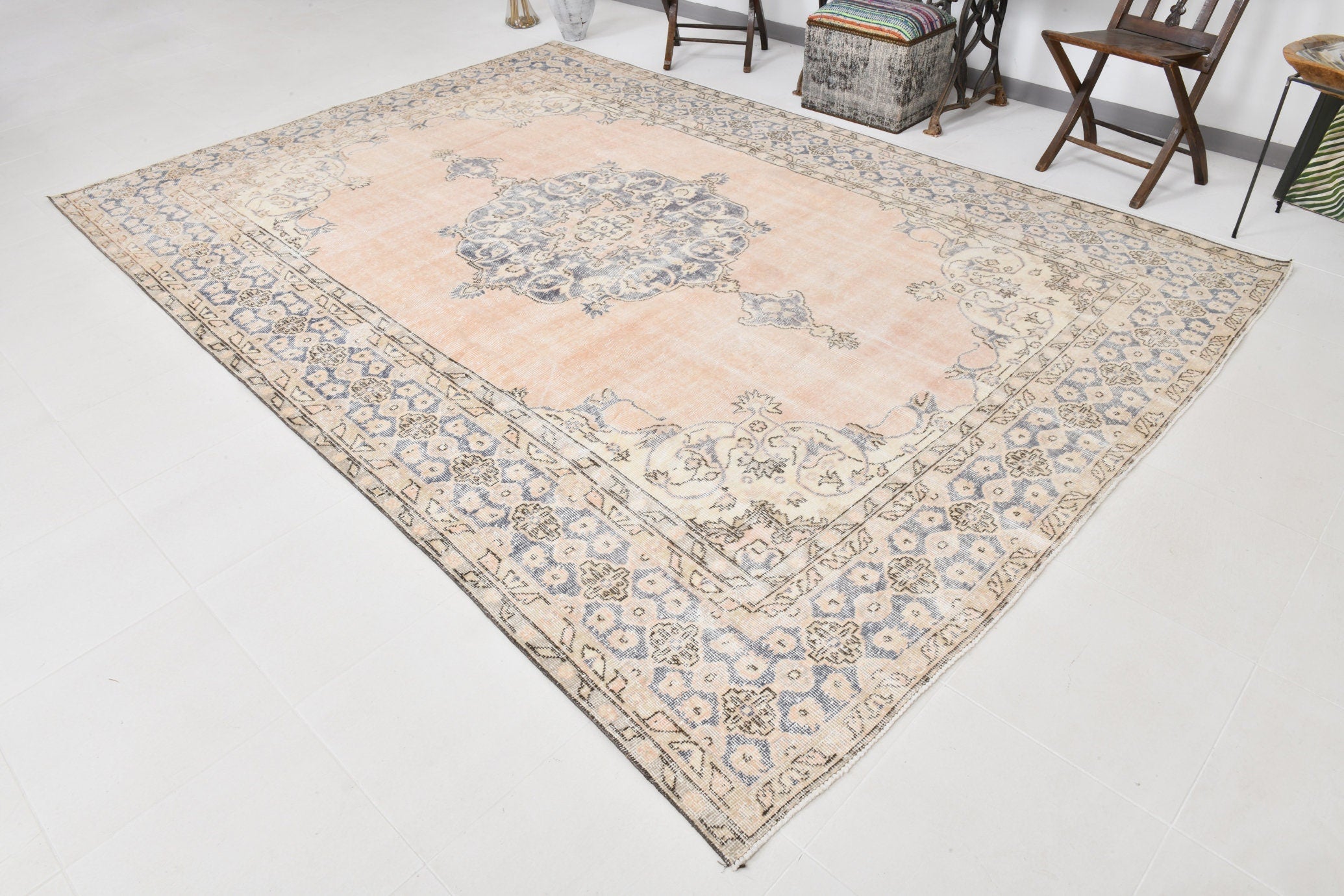 Turkish Vintage Rug  7'10" x 11'4" ft