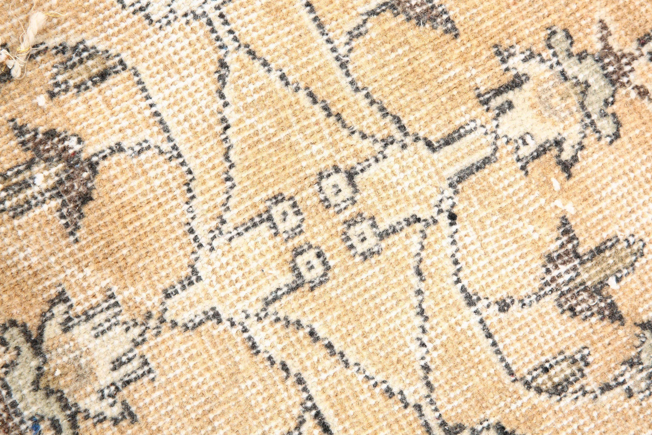 Turkish Vintage Rug  7'3" x 10'8" ft