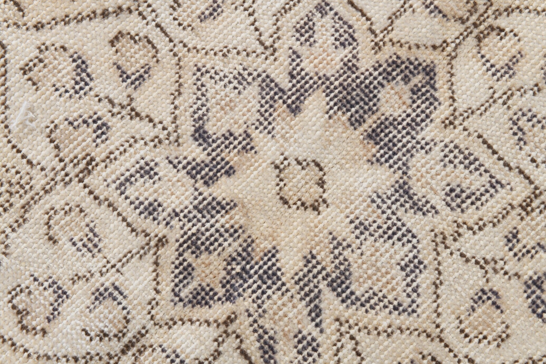 Turkish Vintage Rug  7'5" x 10'10" ft