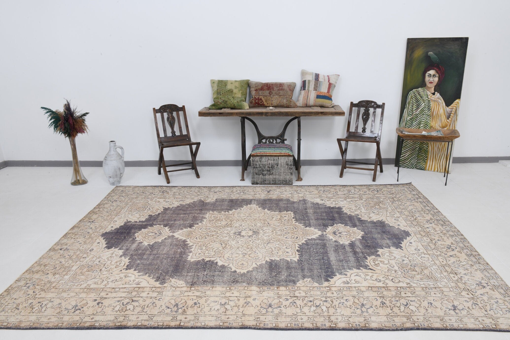 Turkish Vintage Rug  7'5" x 10'10" ft