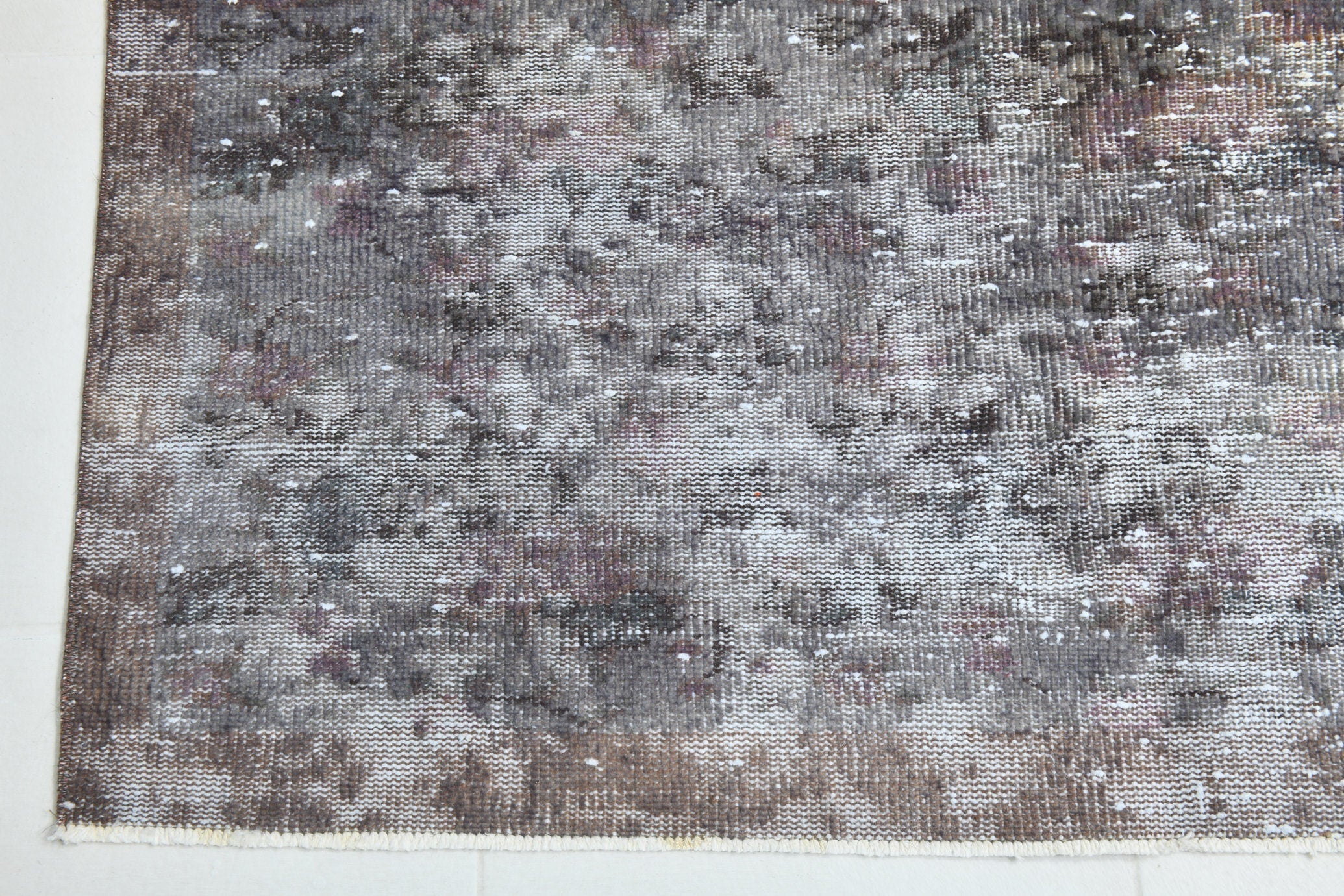 Turkish Vintage Rug 7’8’ x 4’6’