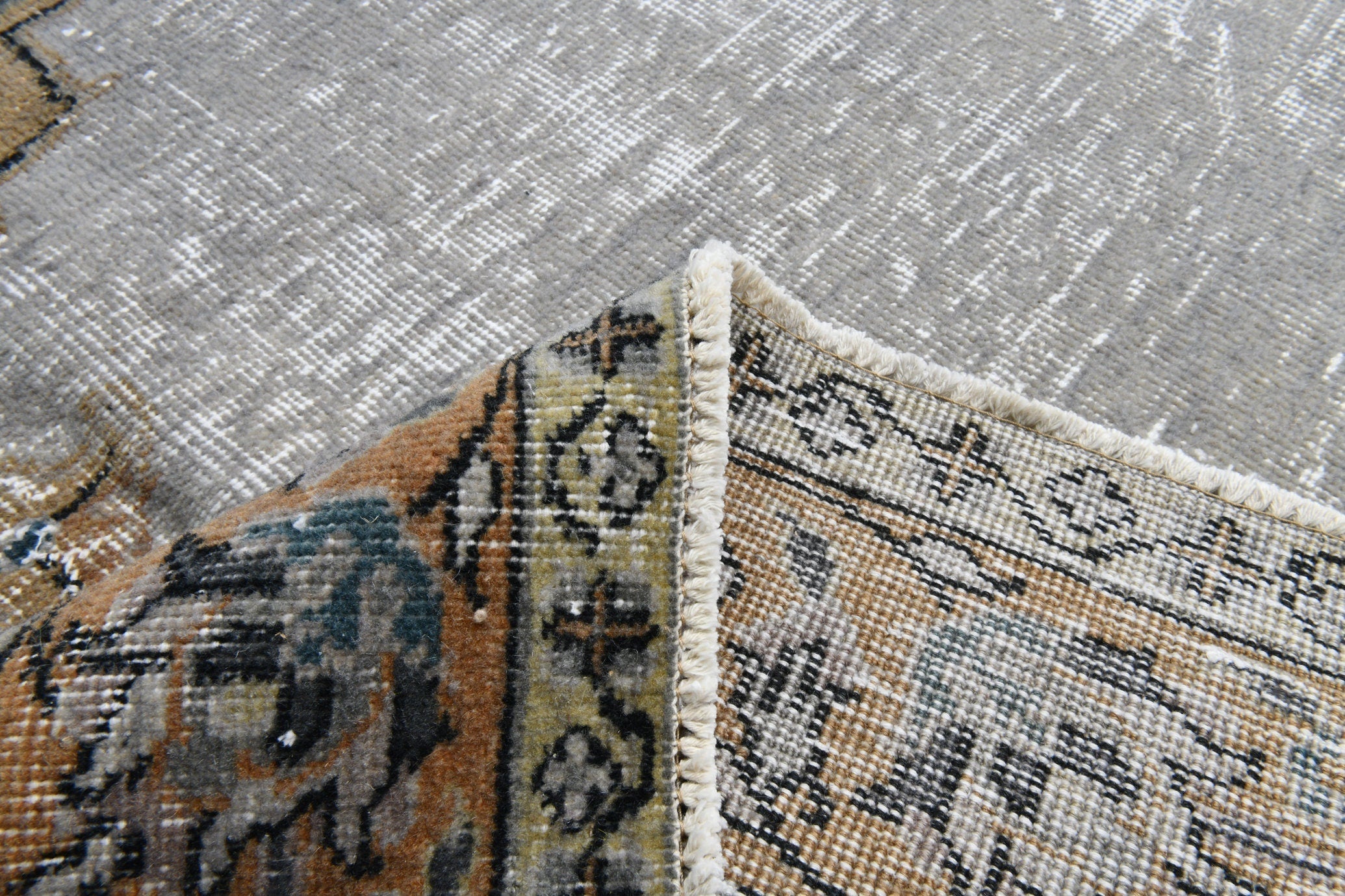 Turkish Vintage Rug 7’9’ x 4’8’