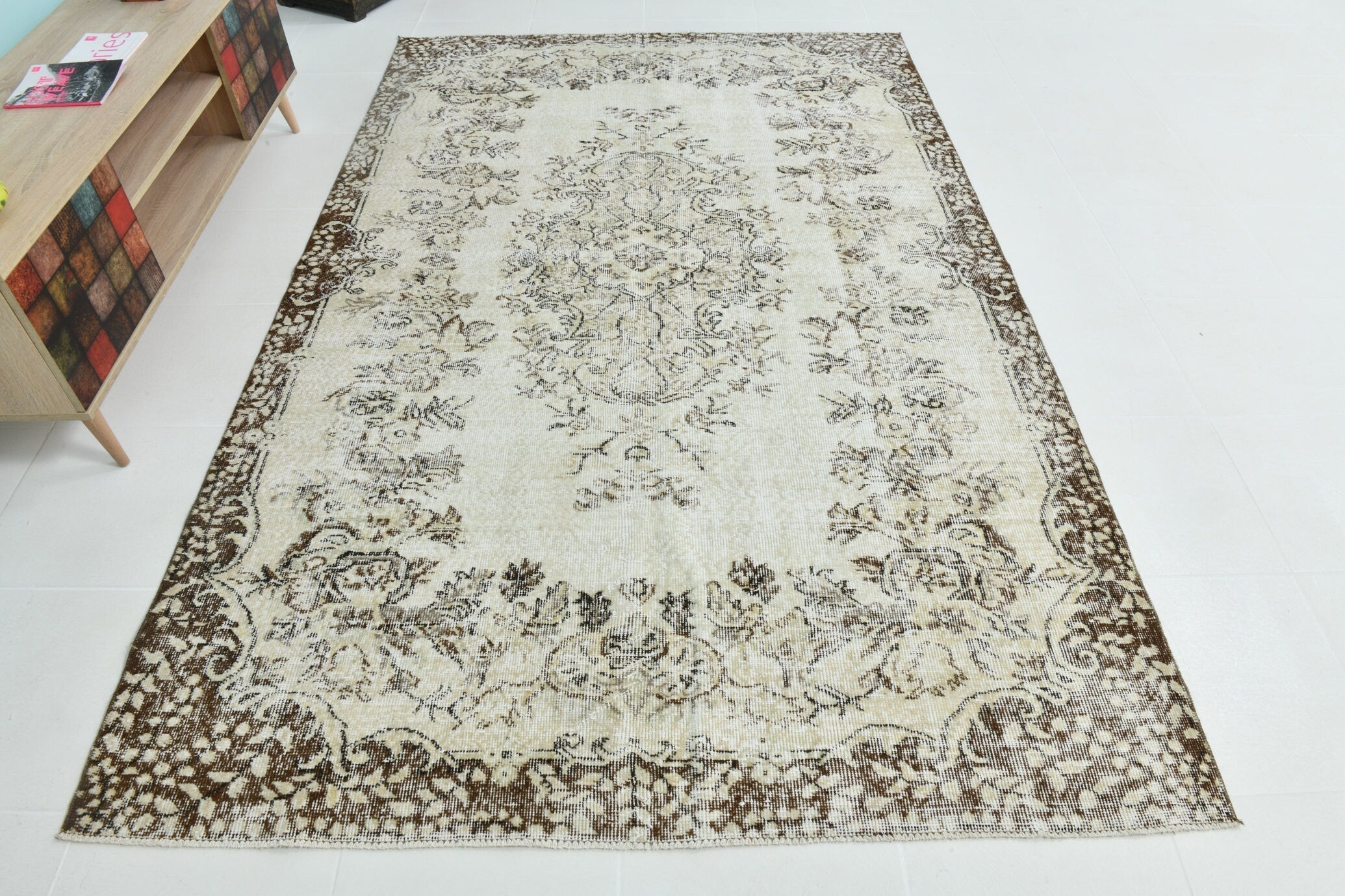 Turkish Vintage Rug 8’11’ x 5’9’