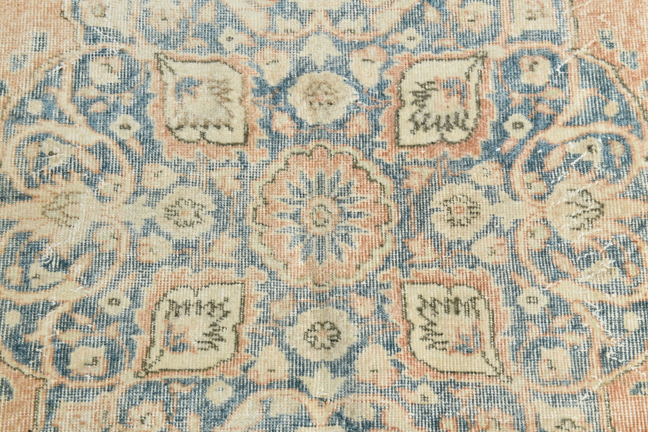 Turkish Vintage Rug 8’11’ x 6’0’