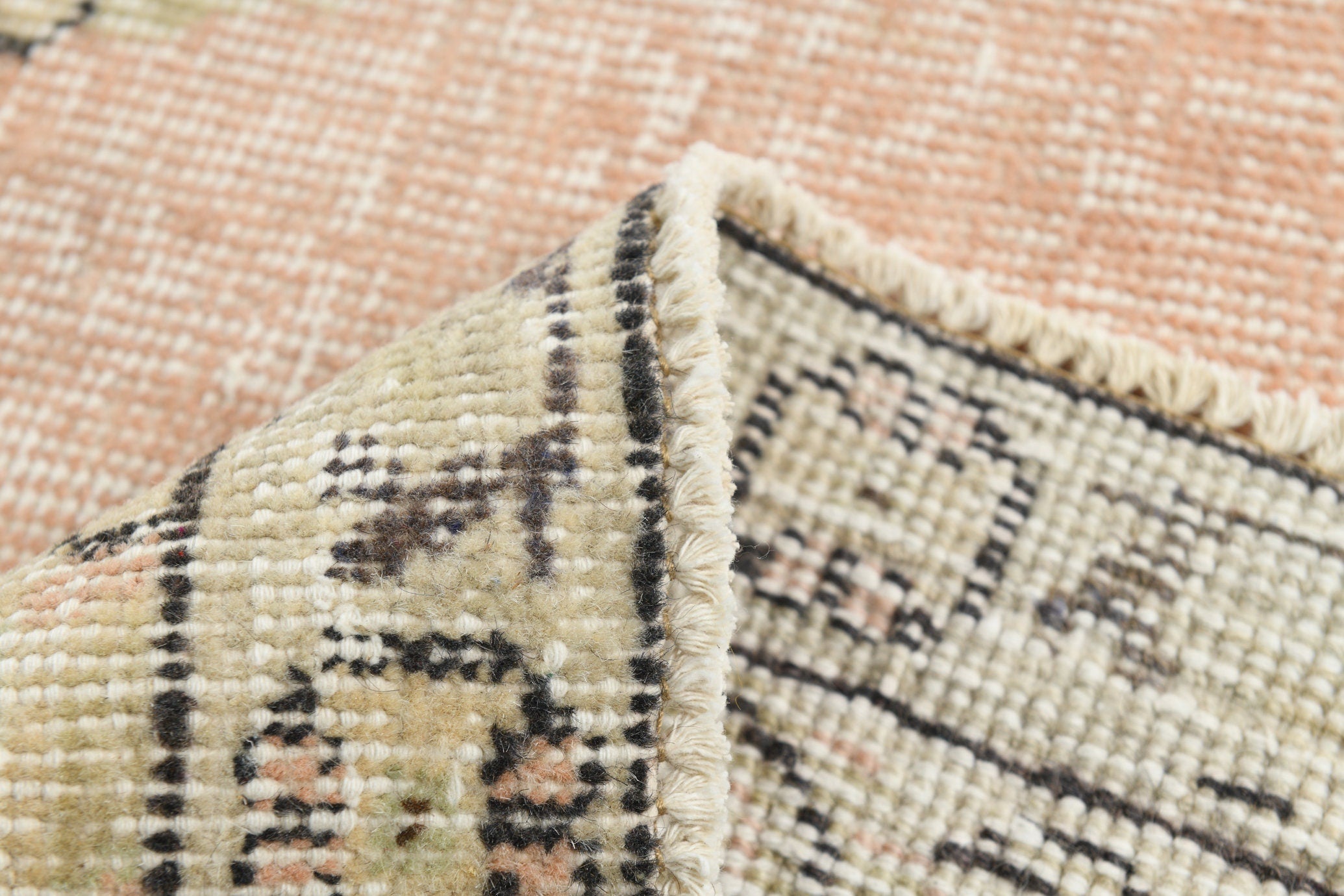 Turkish Vintage Rug 8’11’ x 6’0’