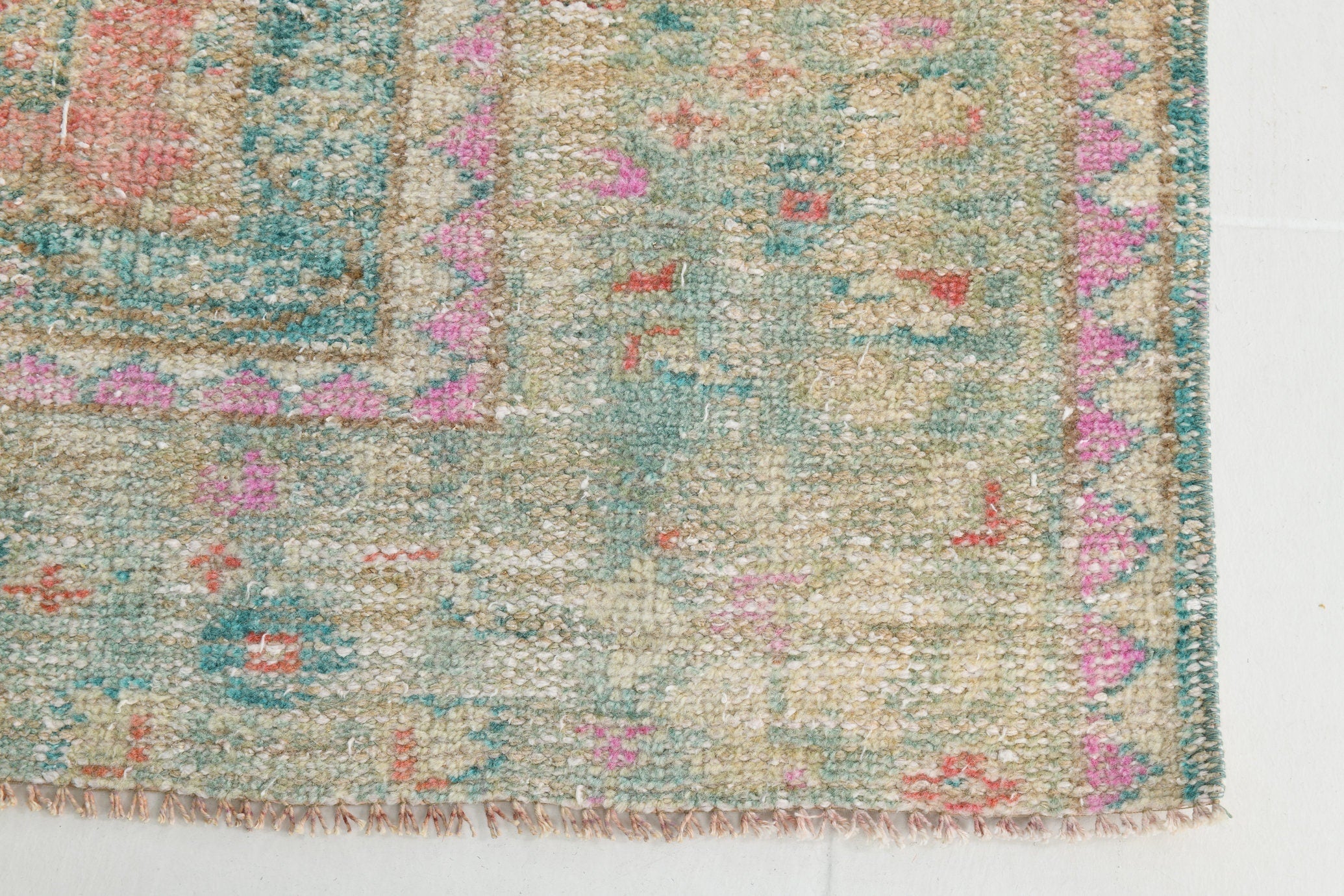 Turkish Vintage Rug 8’2’ x 5’12’
