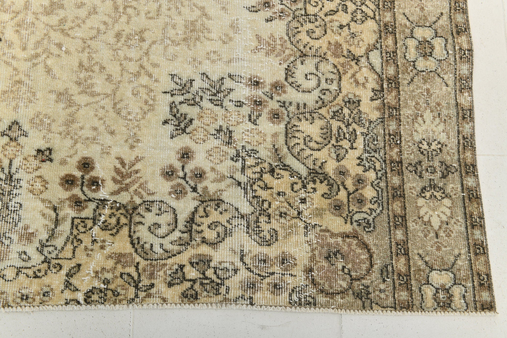 Turkish Vintage Rug 8’3’ x 6’6’