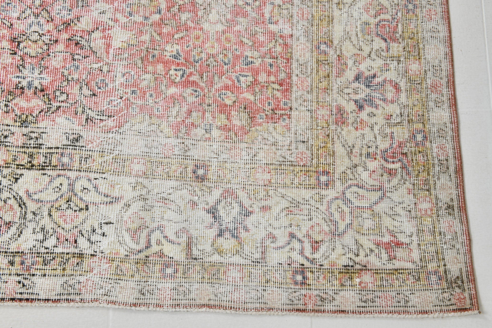 Turkish Vintage Rug  8'7" x 11'10" ft