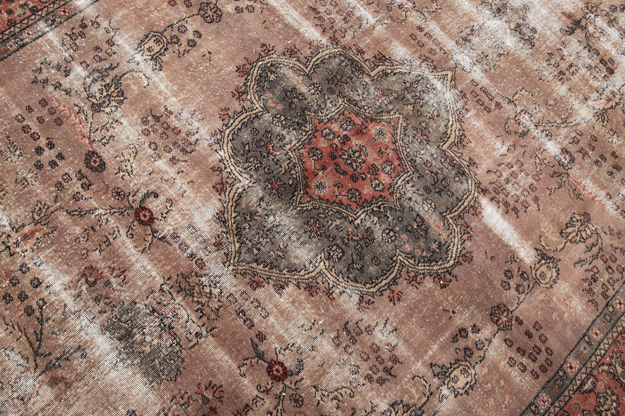 Turkish Vintage Rug  8'7" x 12'1" ft