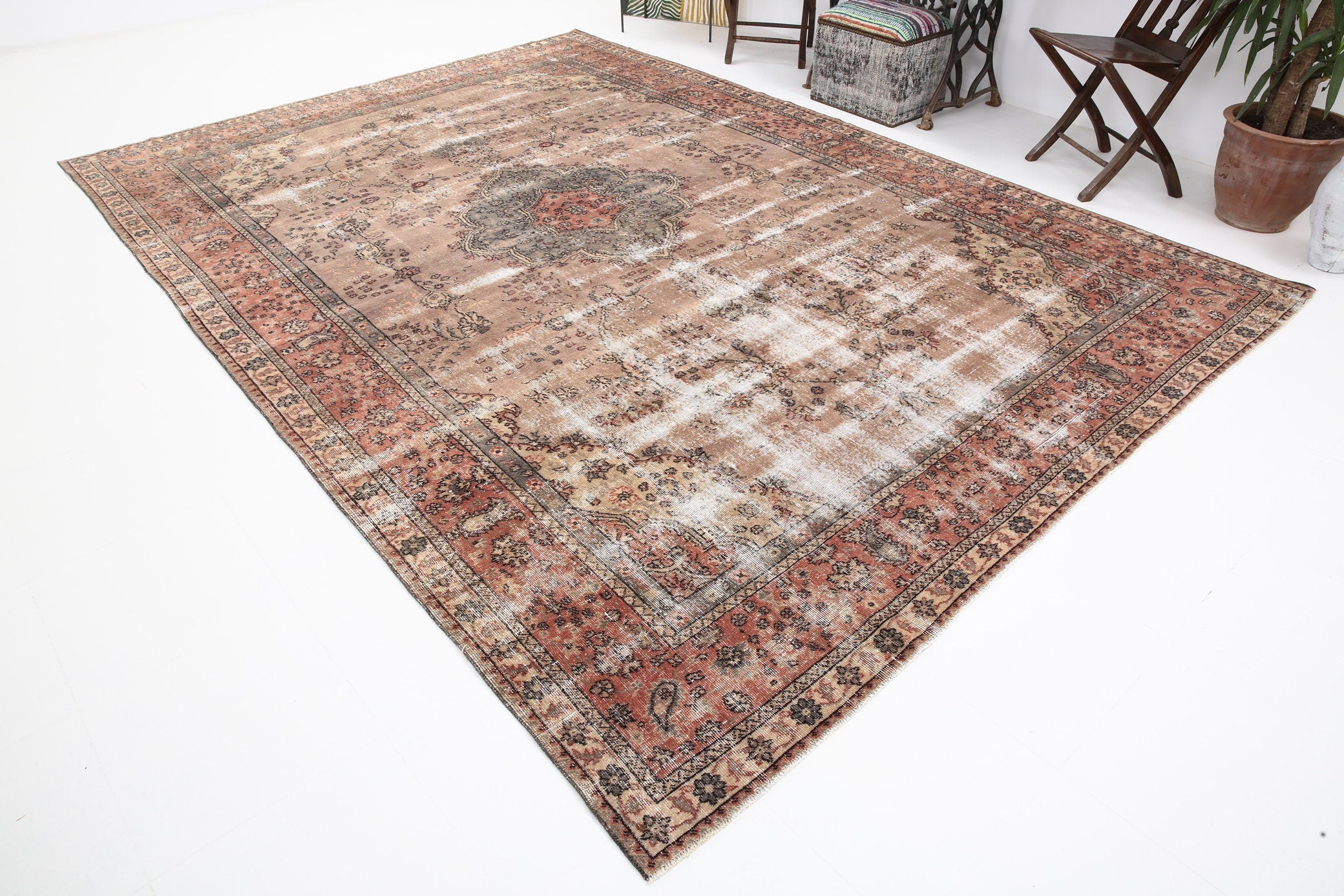 Turkish Vintage Rug  8'7" x 12'1" ft