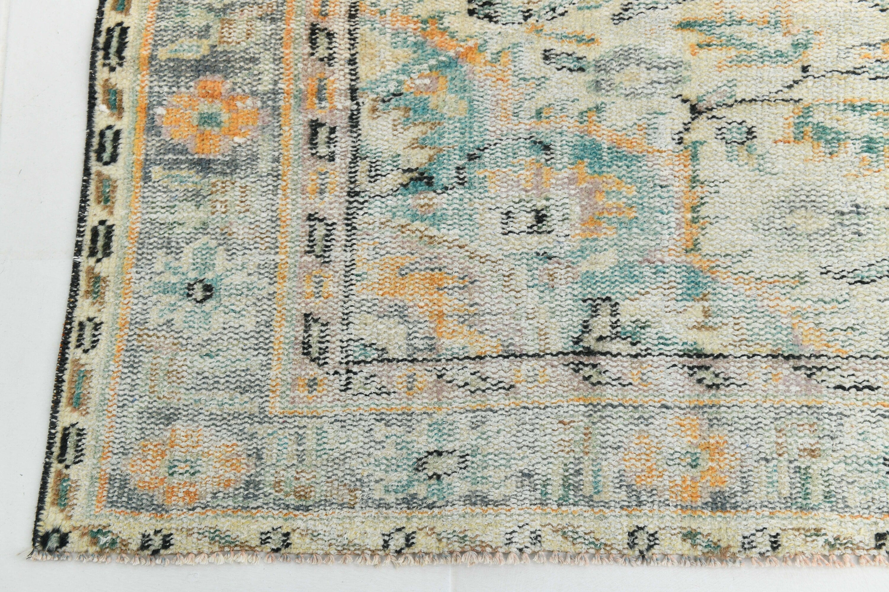 Turkish Vintage Rug 8’7’ x 5’9’