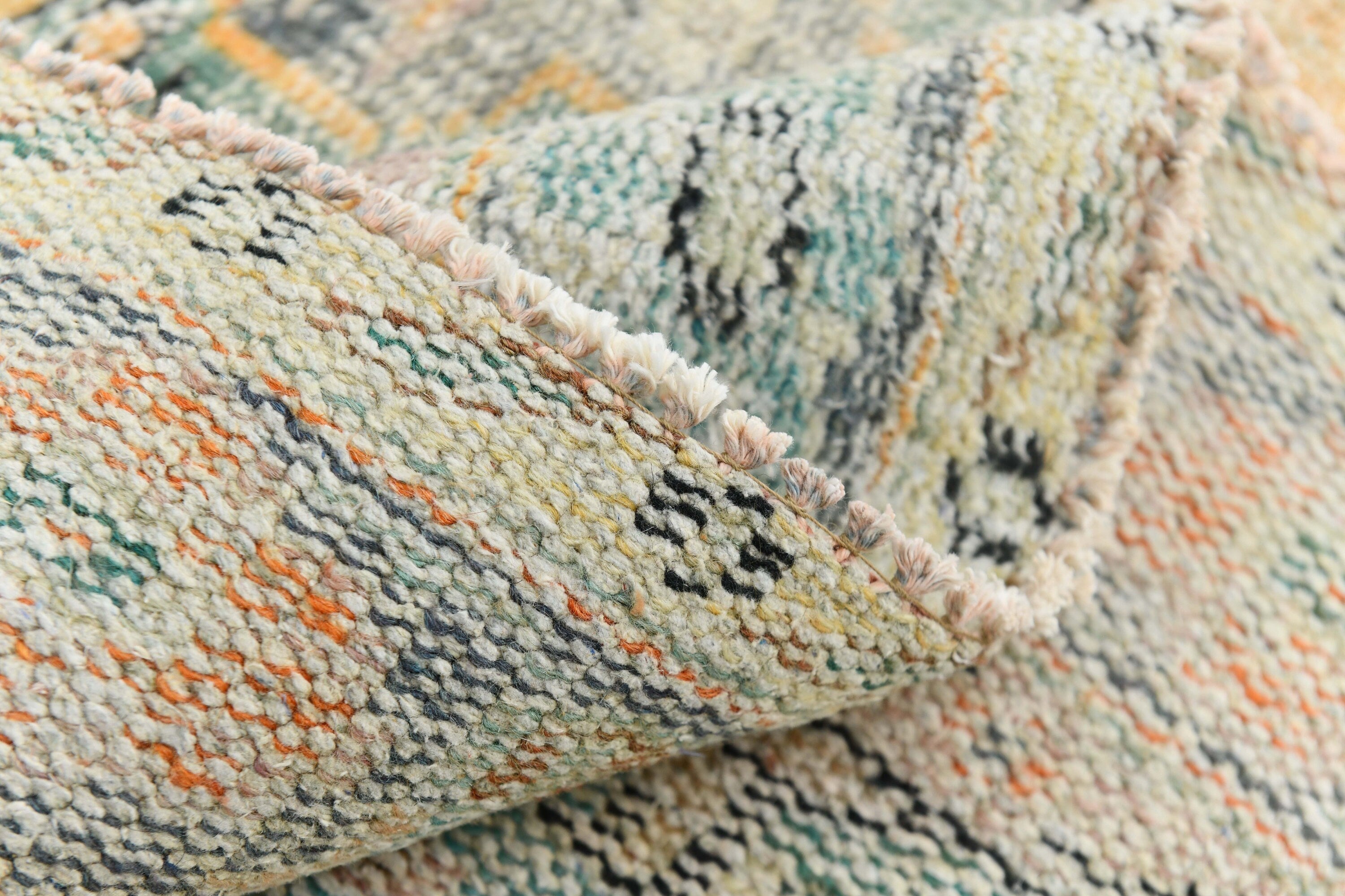 Turkish Vintage Rug 8’7’ x 5’9’