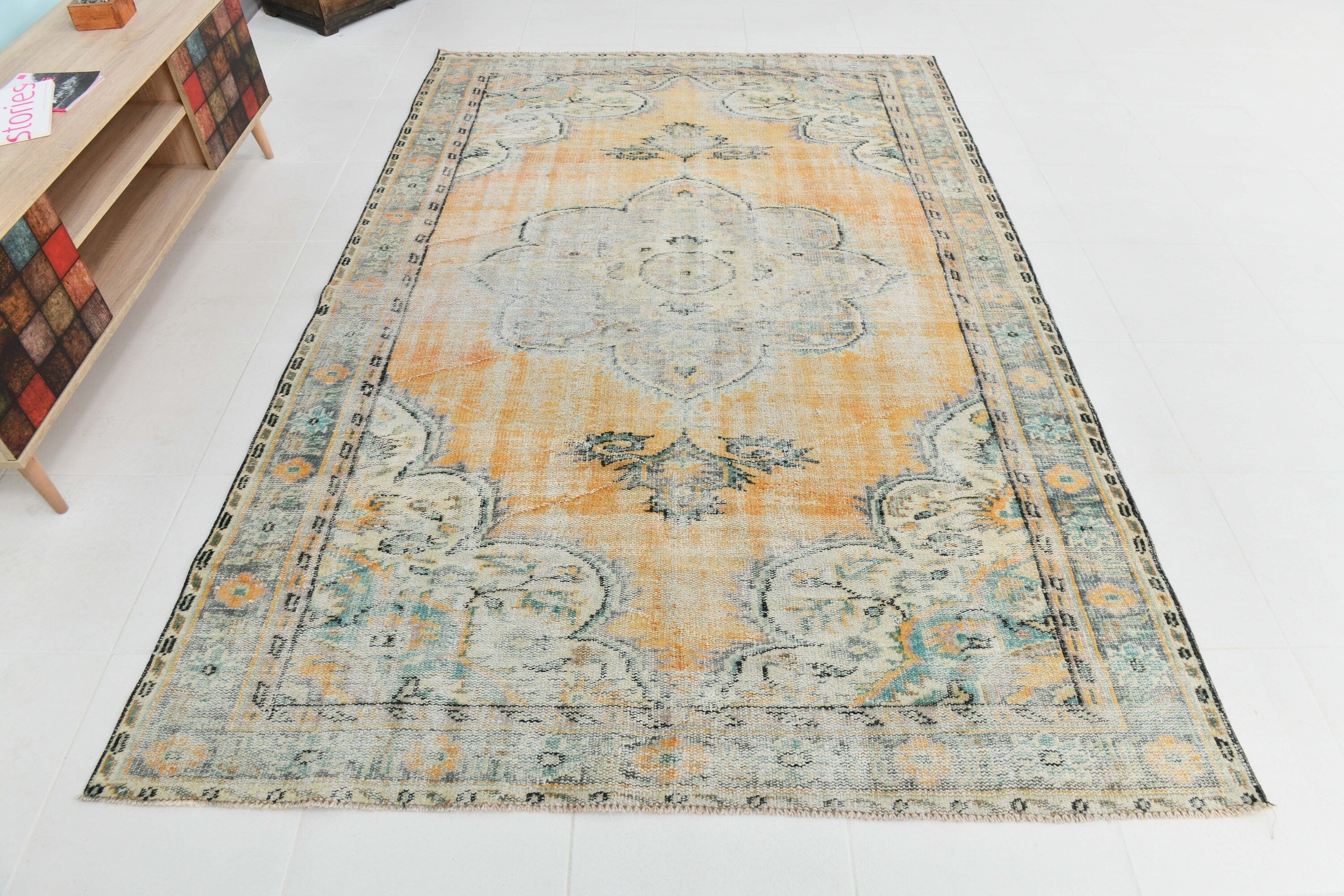 Turkish Vintage Rug 8’7’ x 5’9’