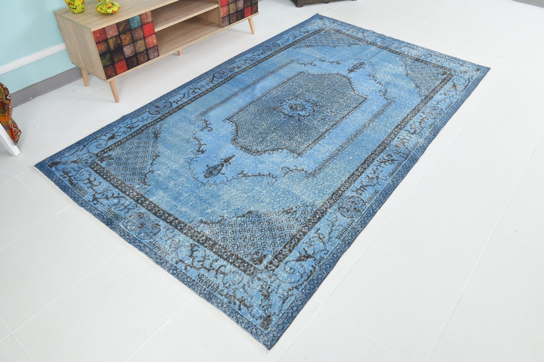 Turkish Vintage Rug 8’8’ x 5’2’