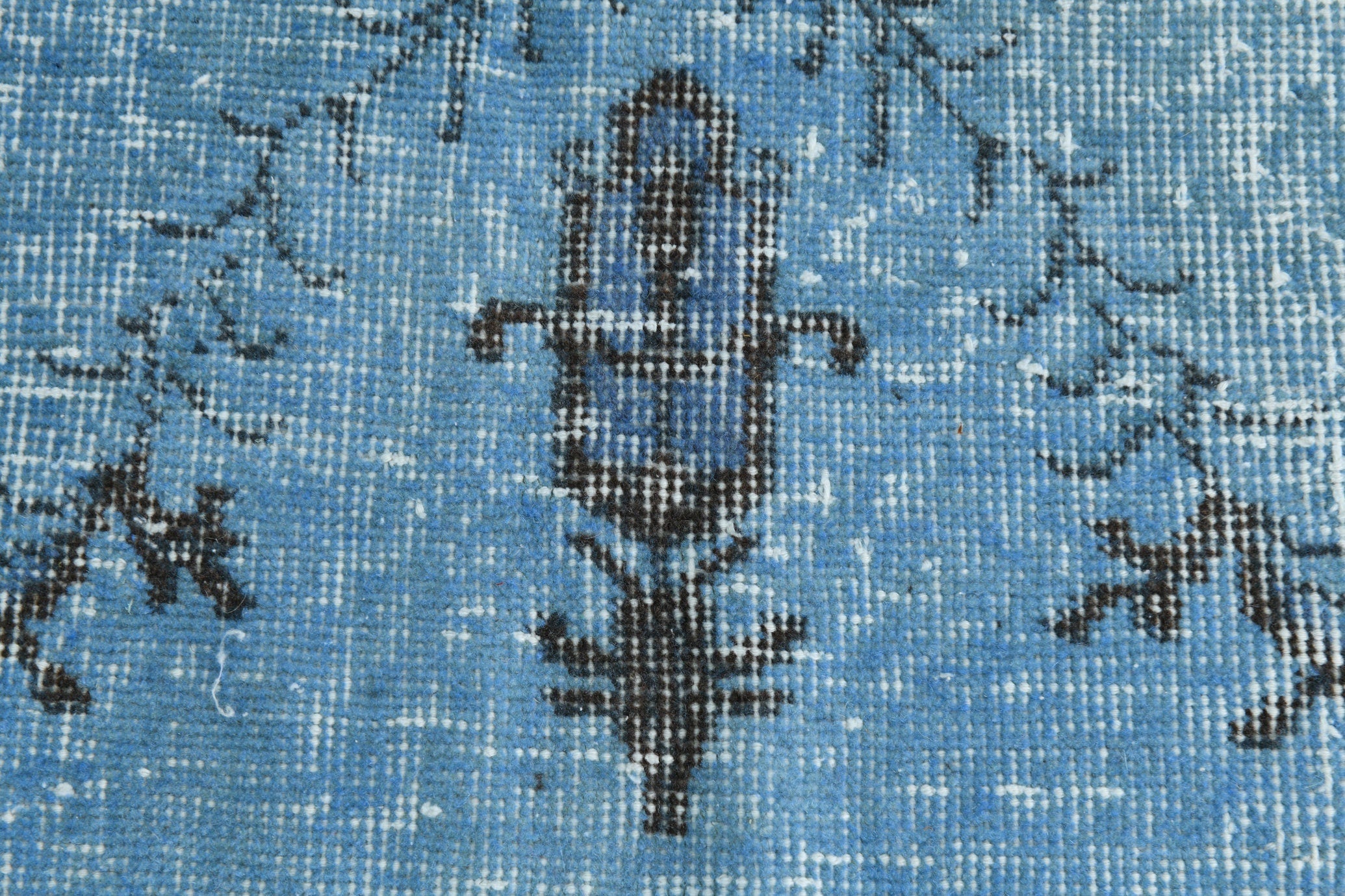 Turkish Vintage Rug 8’8’ x 5’2’