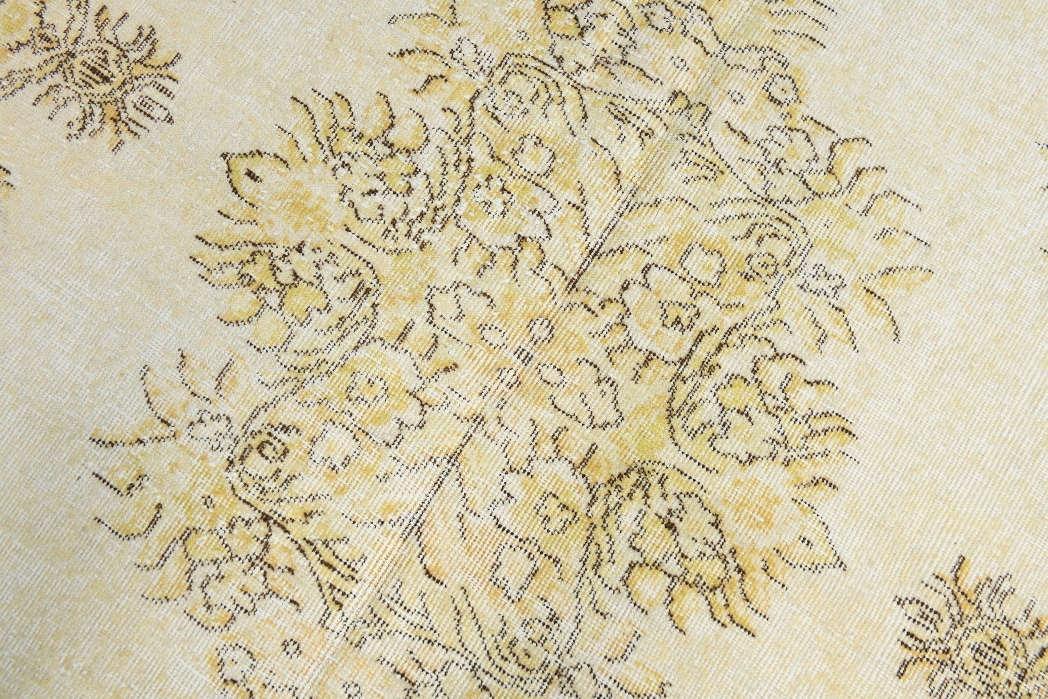 Turkish Vintage Rug 8’8’ x 5’4’