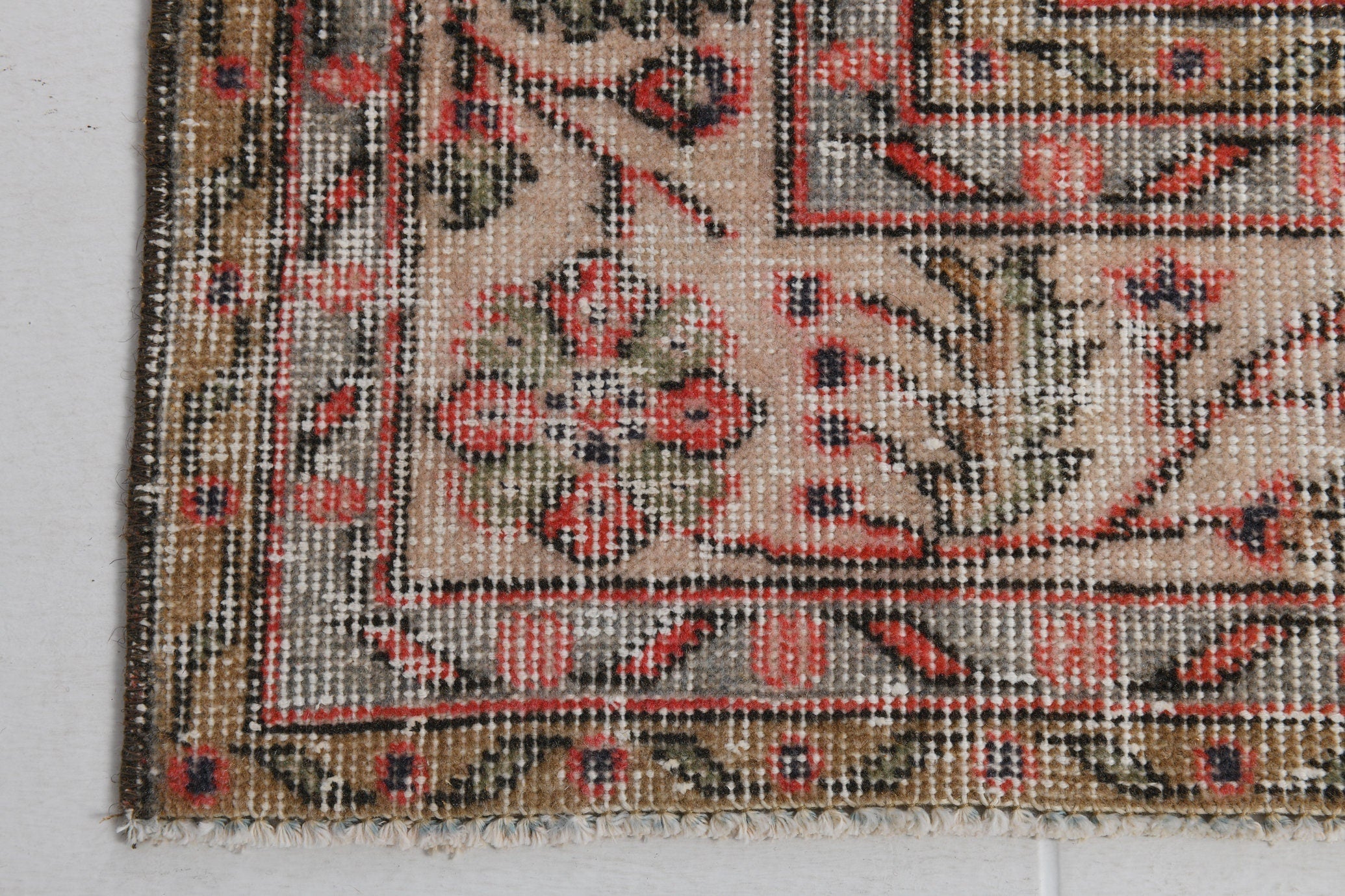 Turkish Vintage Rug  8'9" x 12'8" ft