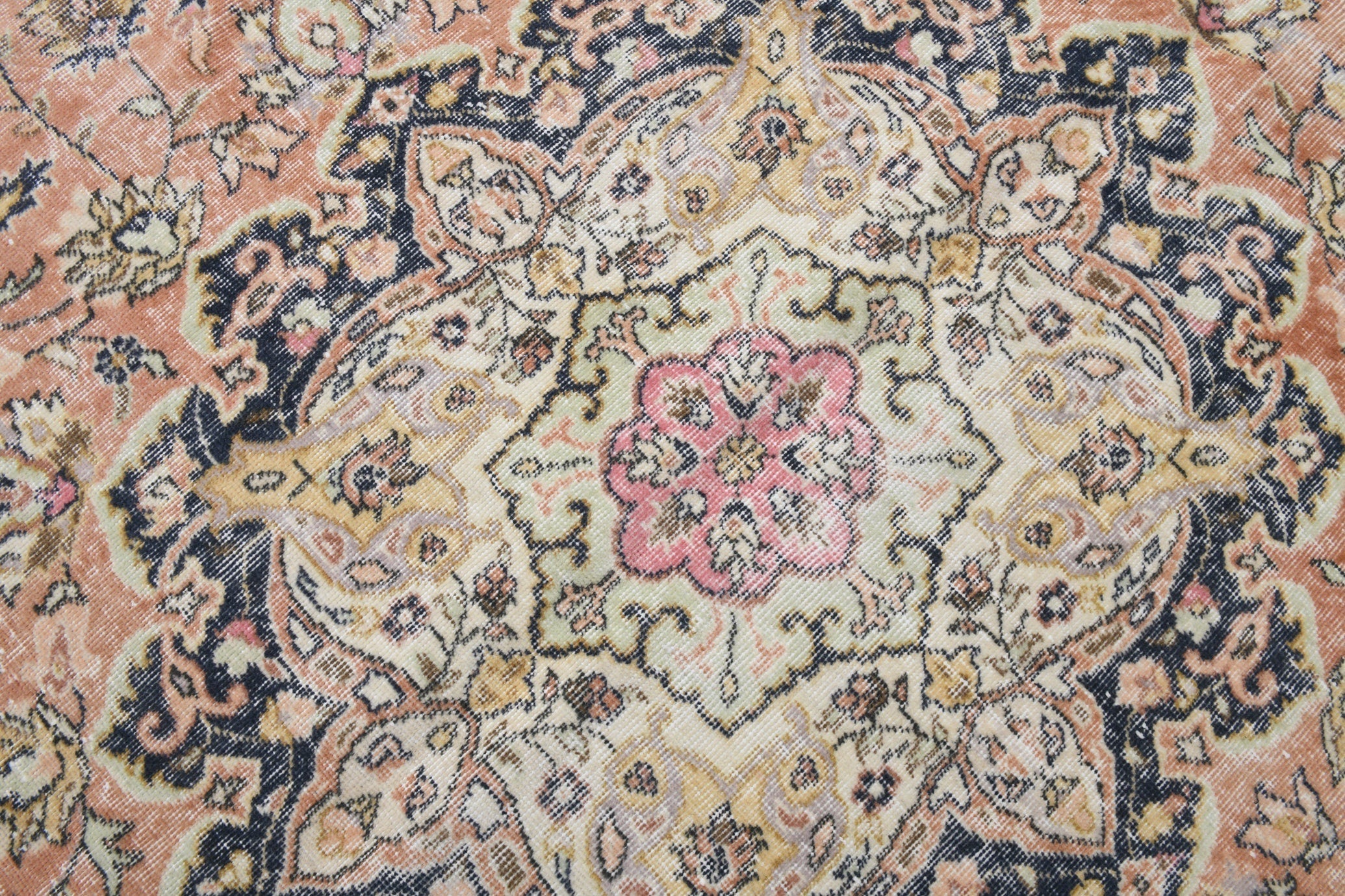 Turkish Vintage Rug  9'1" x 13'2" ft