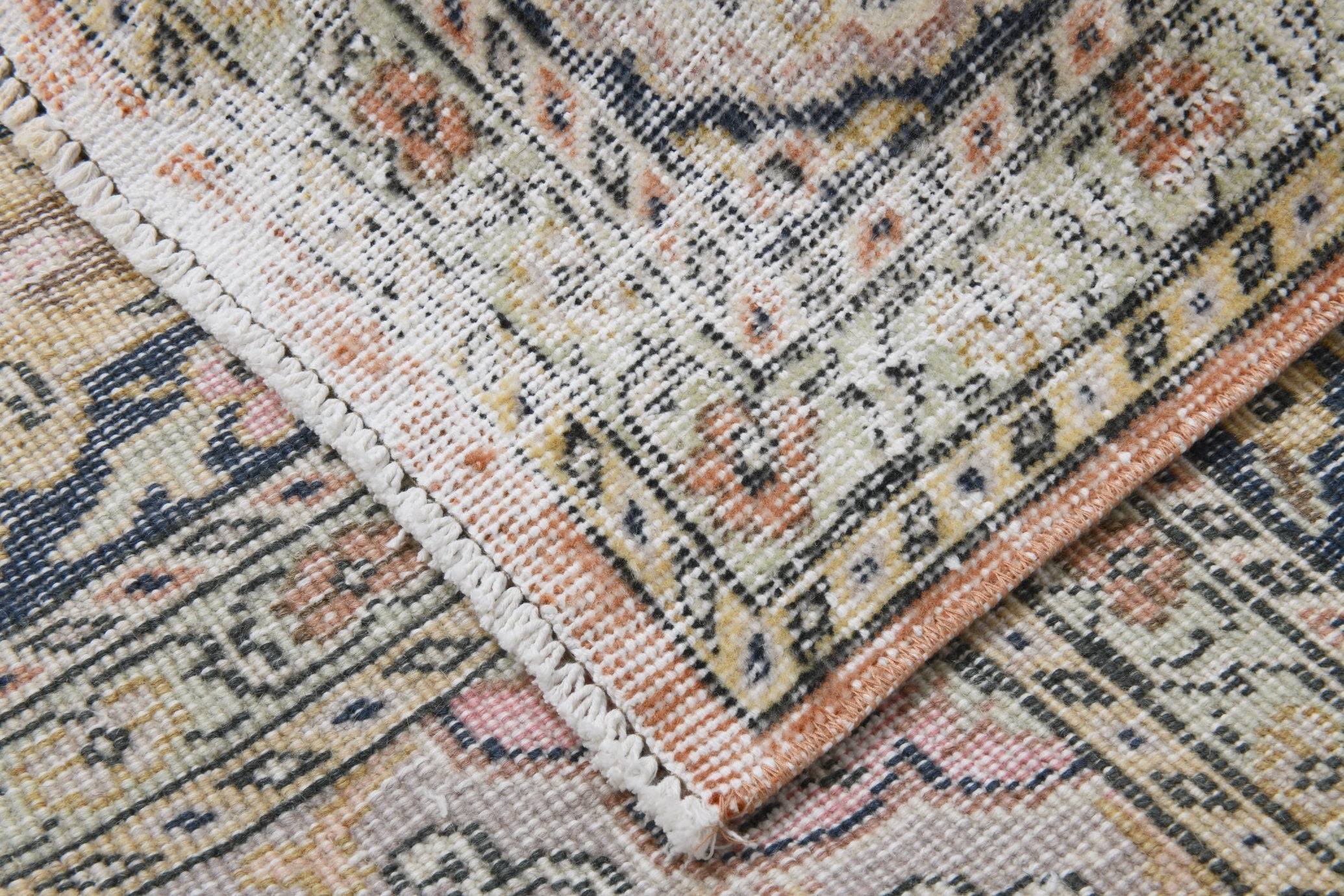 Turkish Vintage Rug  9'1" x 13'2" ft