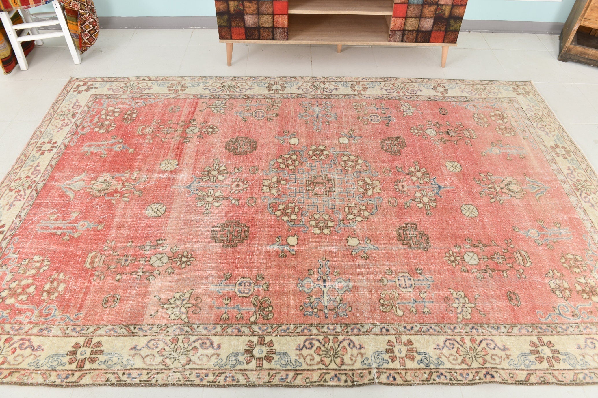 Turkish Vintage Rug 9’1’ x 5’10’