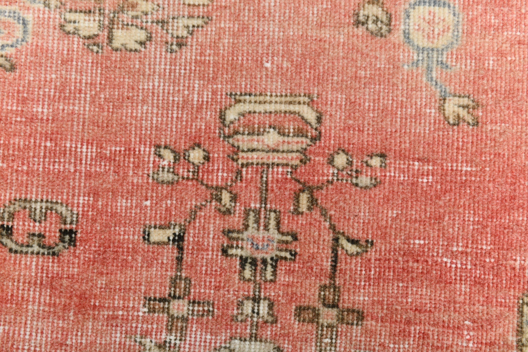 Turkish Vintage Rug 9’1’ x 5’10’