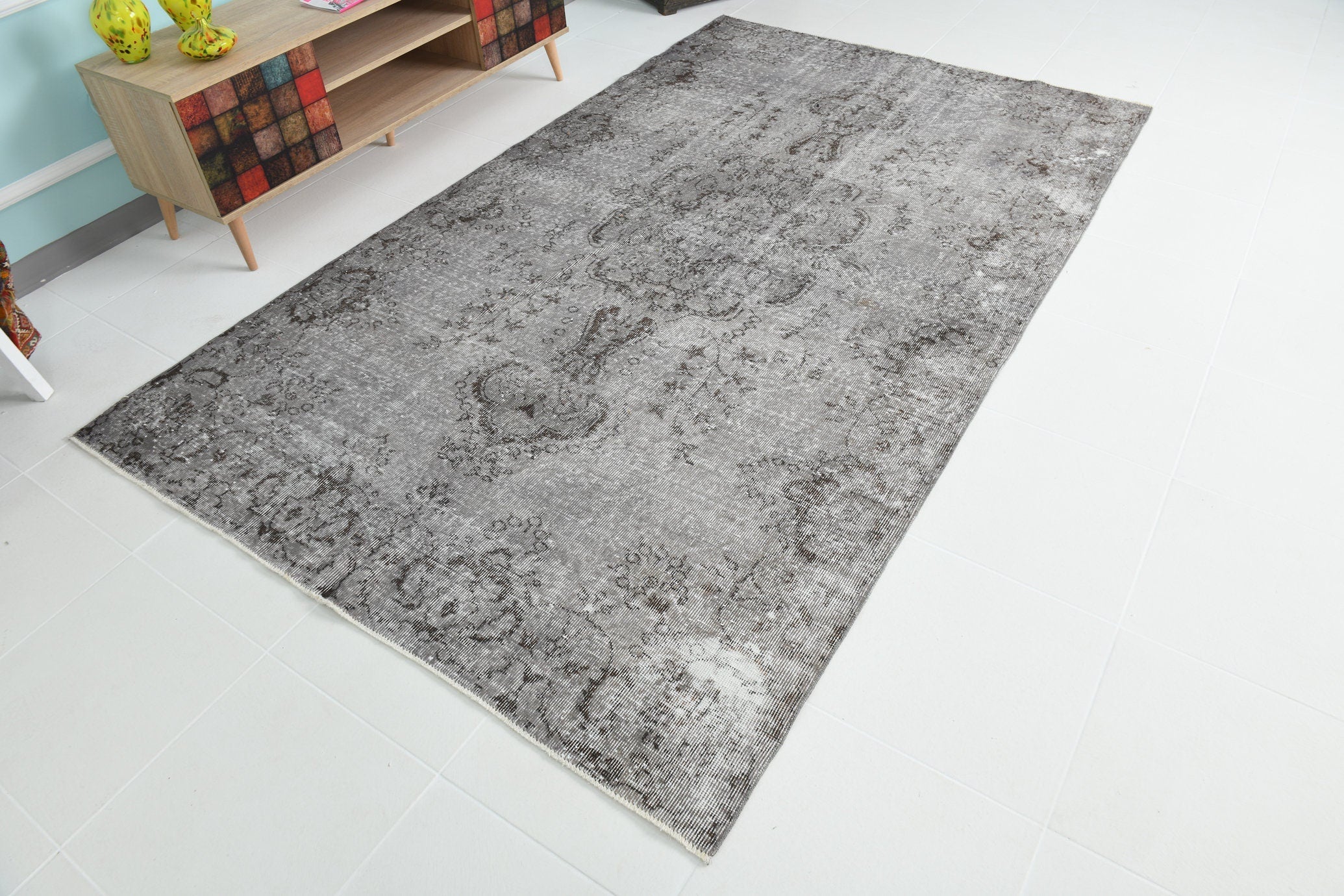 Turkish Vintage Rug 9’1’ x 5’5’