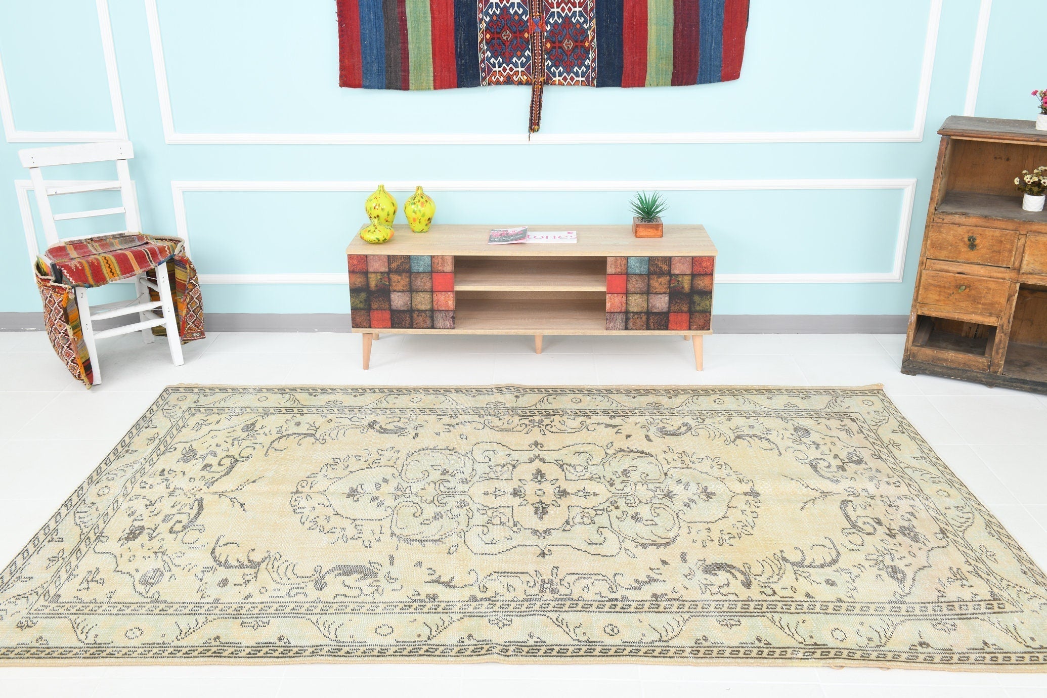 Turkish Vintage Rug 9’1’ x 5’6’