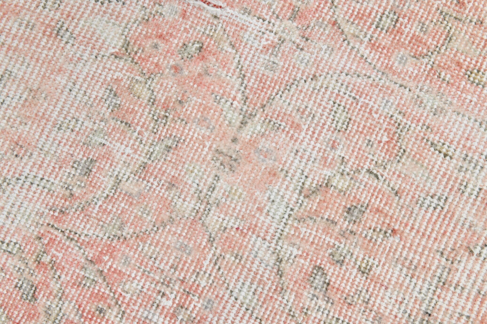 Turkish Vintage Rug 9’1’ x 5’9’