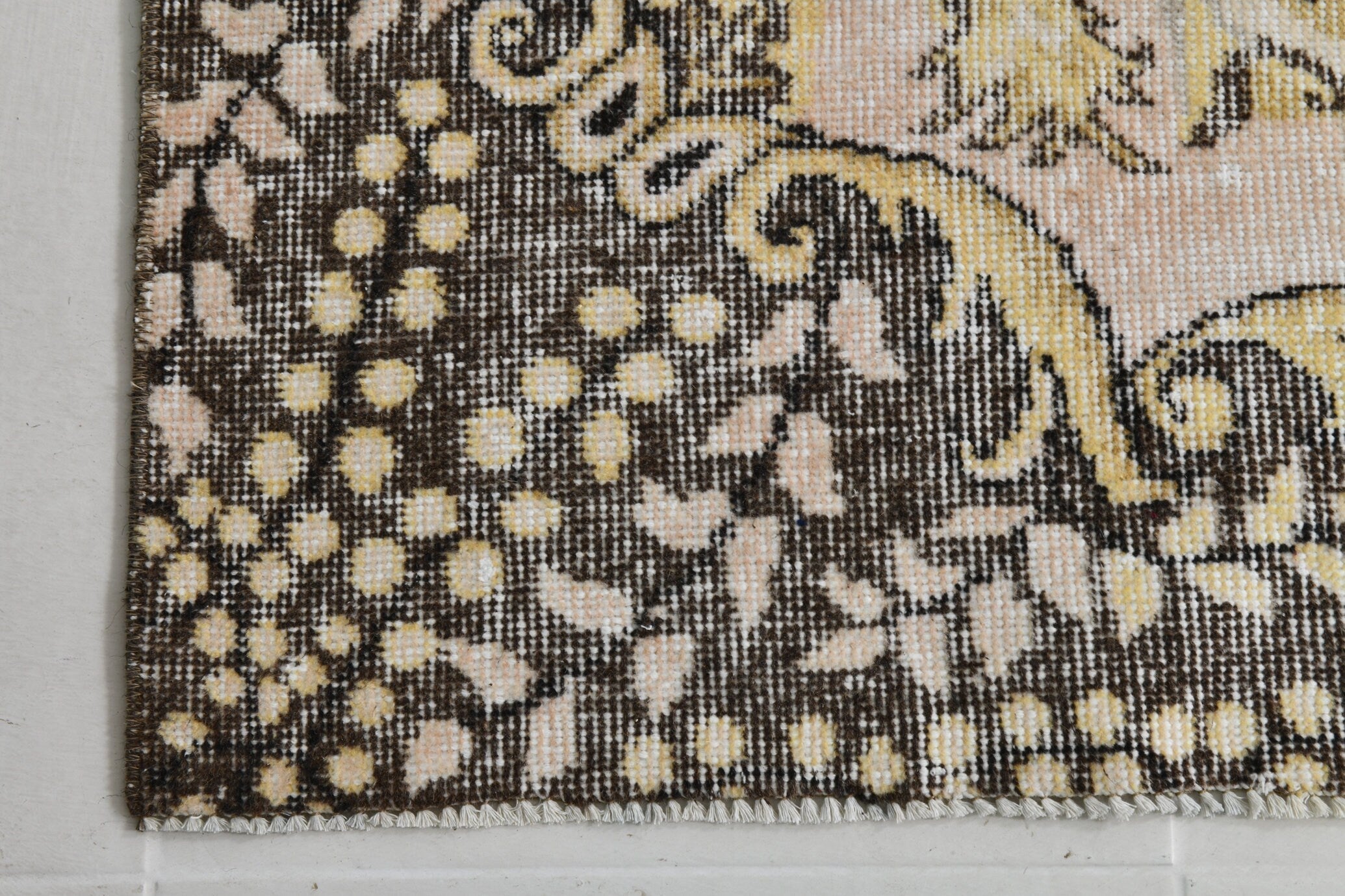 Turkish Vintage Rug 9’1’ x 5’9’