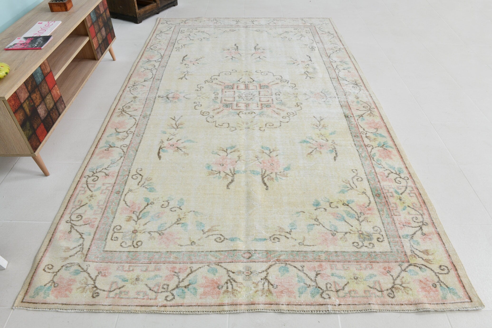 Turkish Vintage Rug 9’10’ x 5’10’