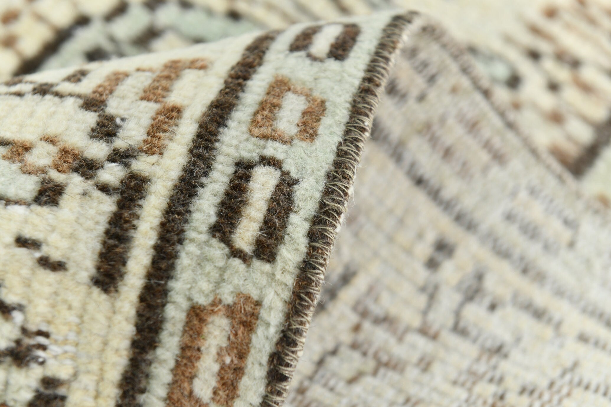 Turkish Vintage Rug 9’10’ x 6’5’