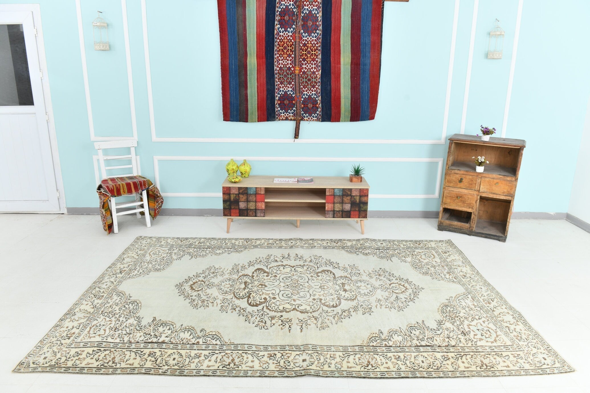 Turkish Vintage Rug 9’10’ x 6’5’
