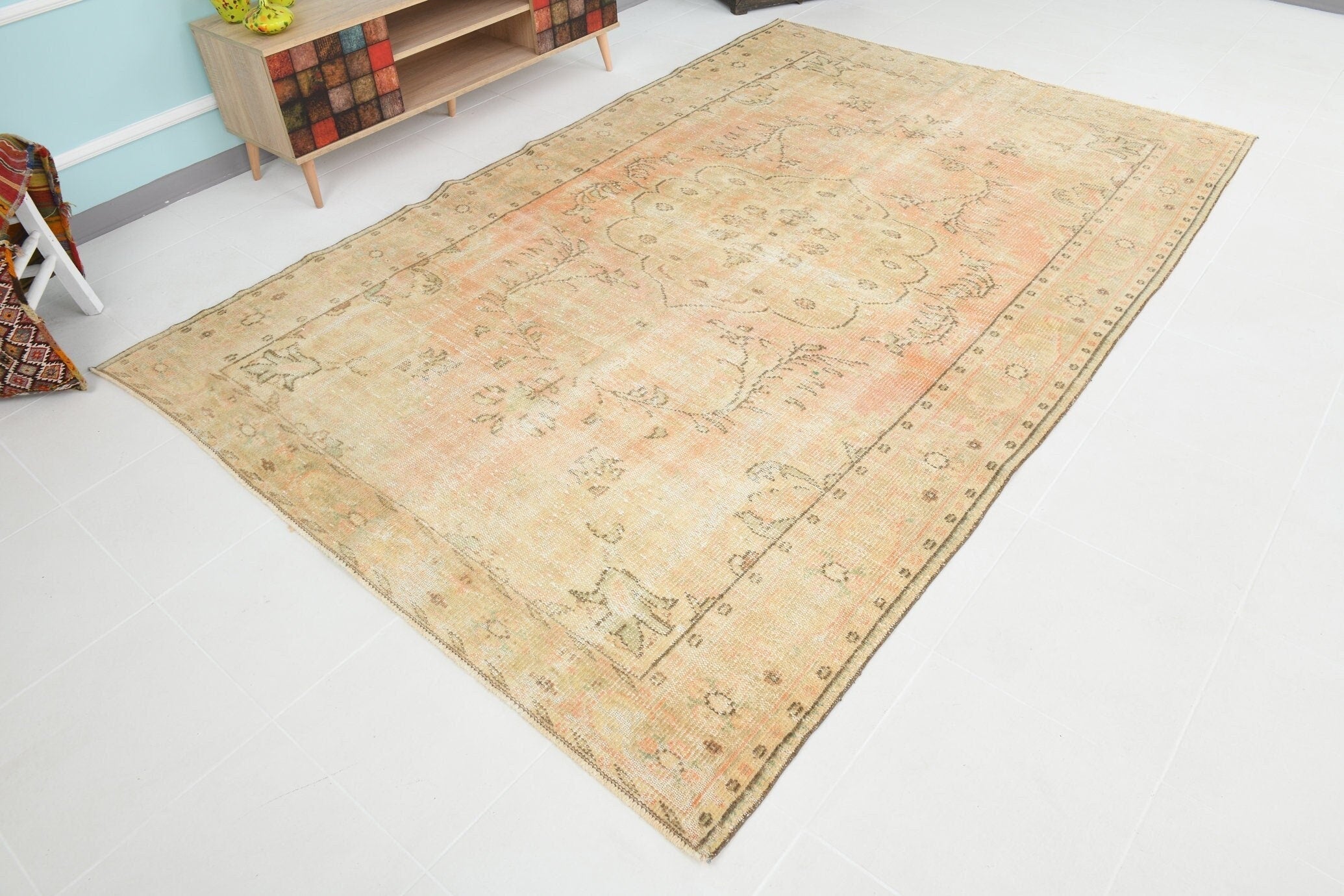 Turkish Vintage Rug 9’11’ x 6’5’