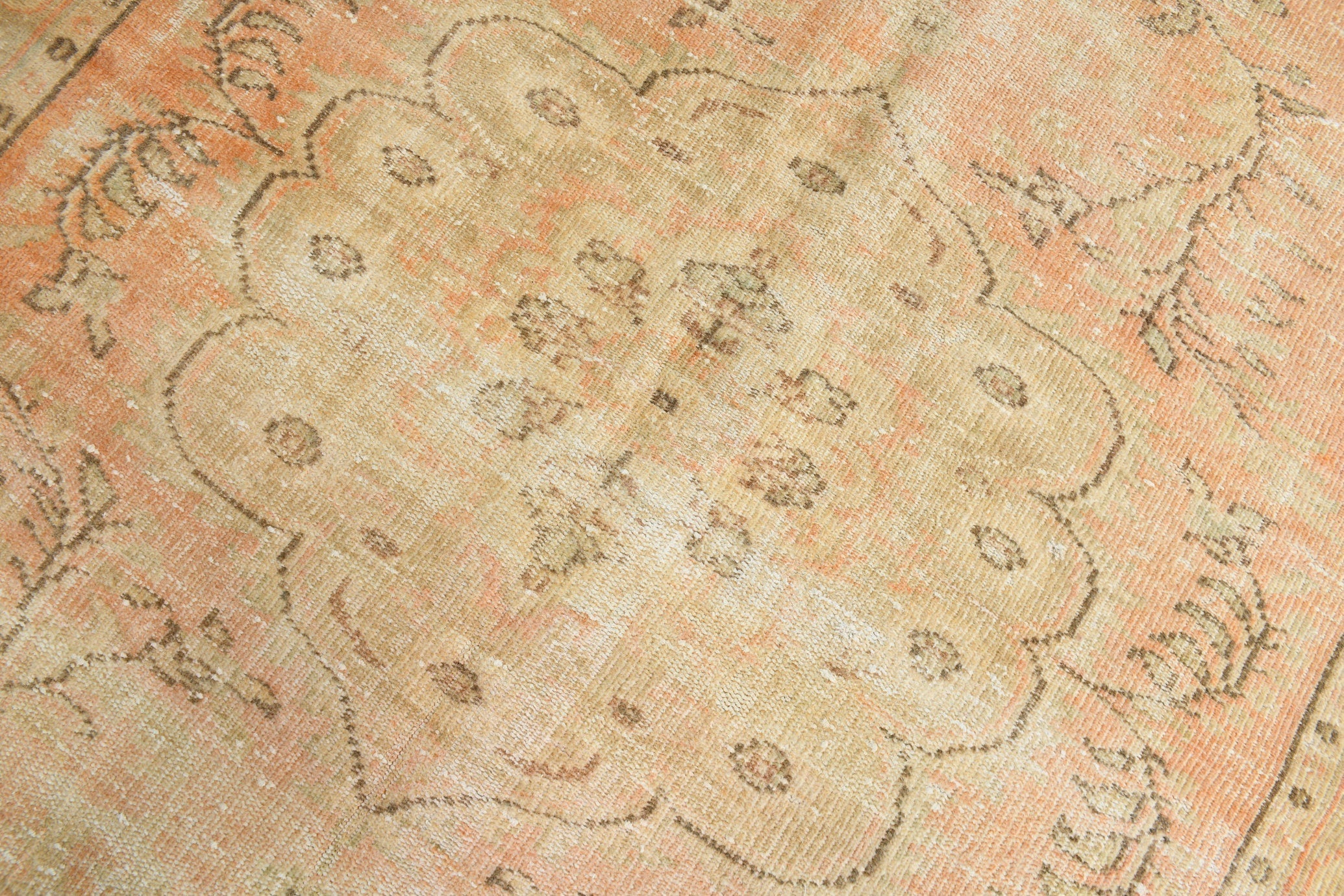 Turkish Vintage Rug 9’11’ x 6’5’