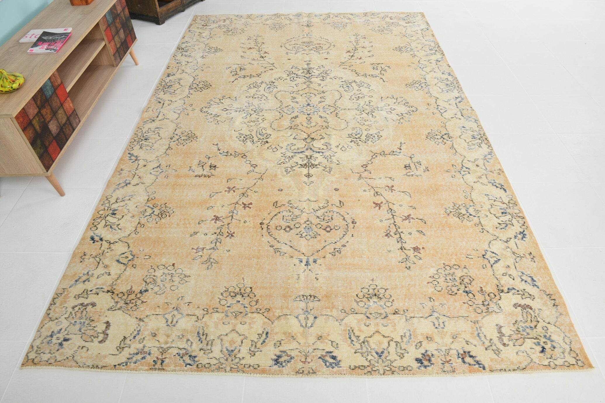 Turkish Vintage Rug 9’11’ x 6’6’